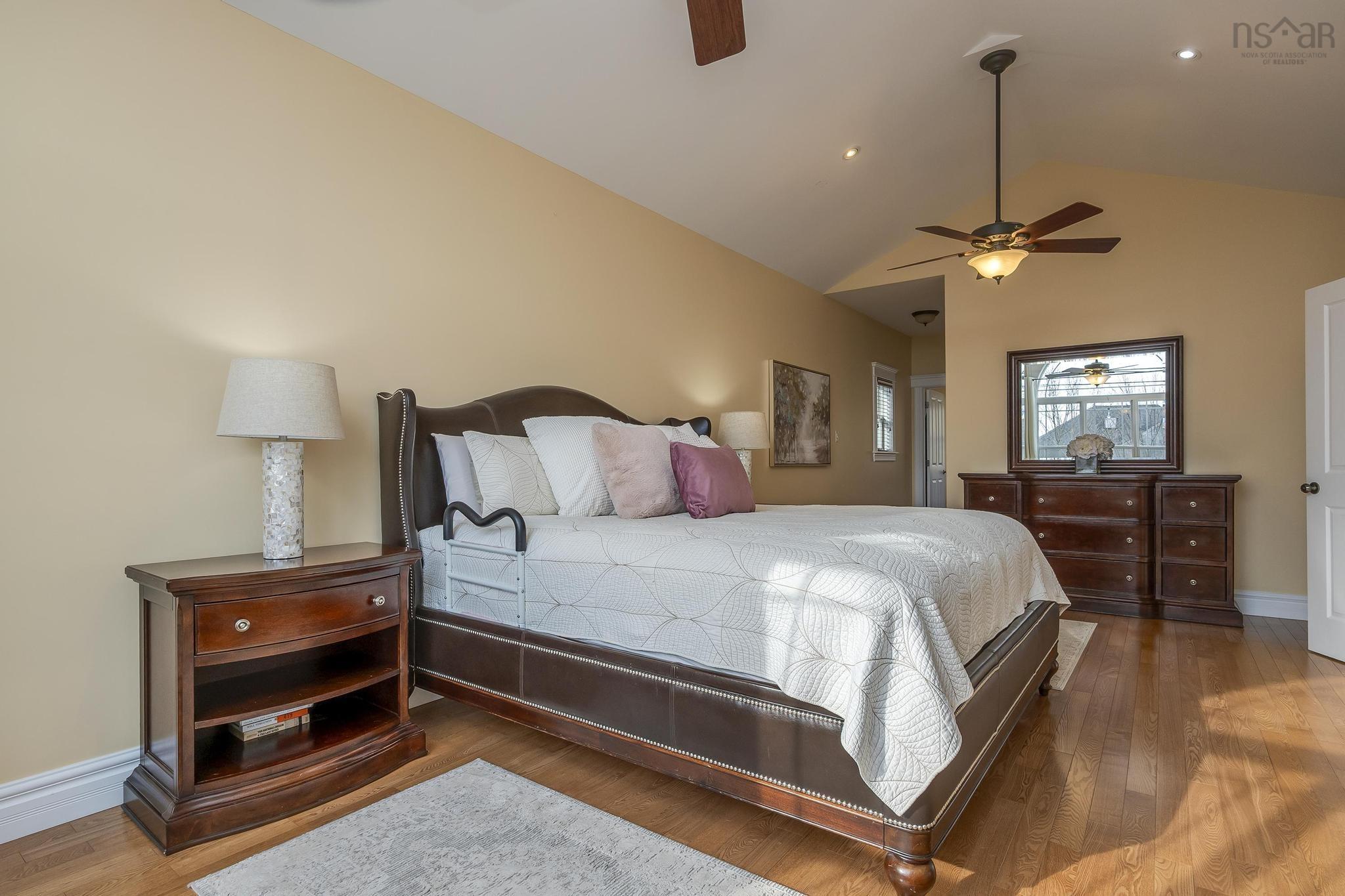 $875,000.00: 315 Bellbrook Crescent, Dartmouth