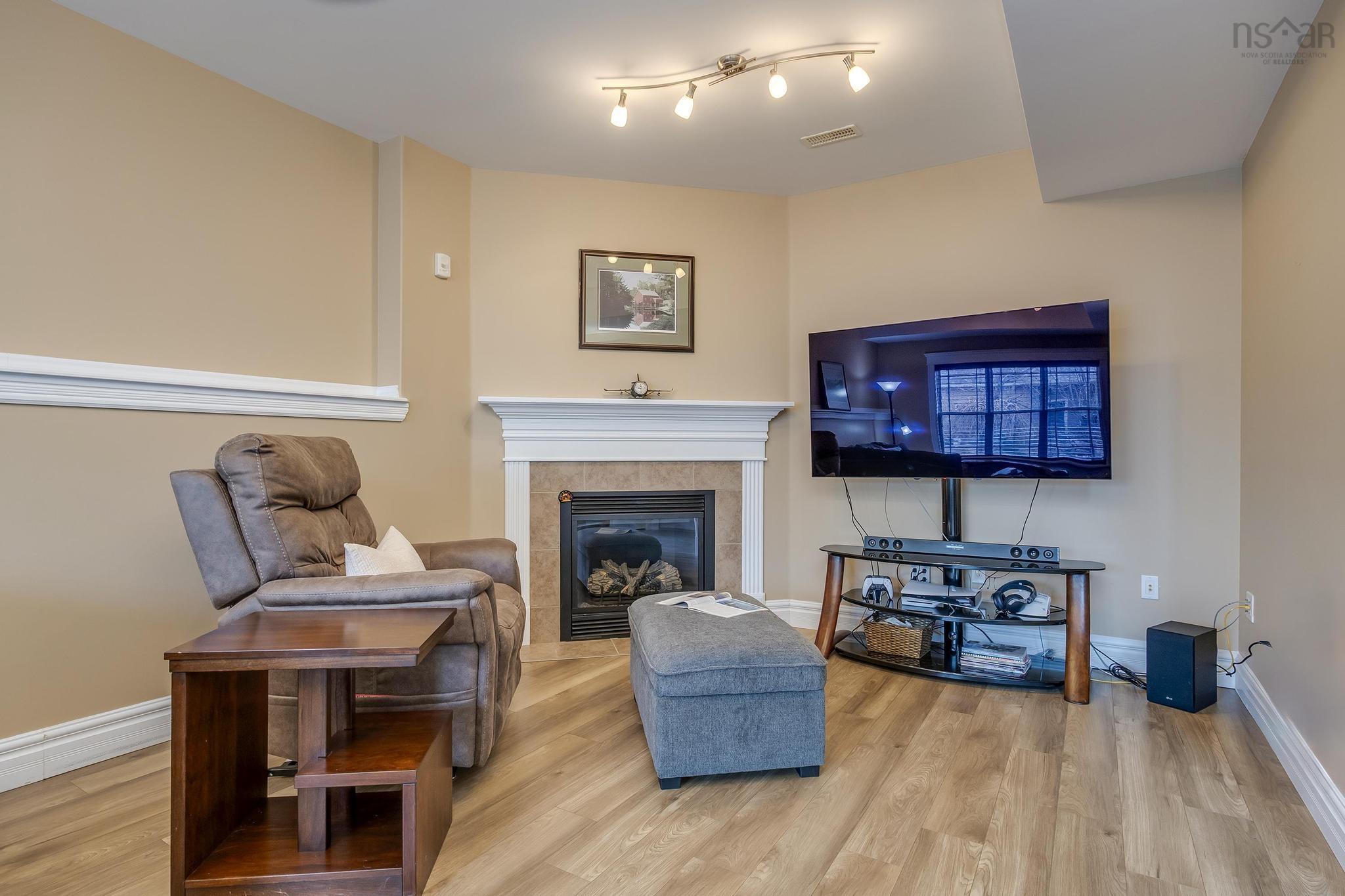 $875,000.00: 315 Bellbrook Crescent, Dartmouth