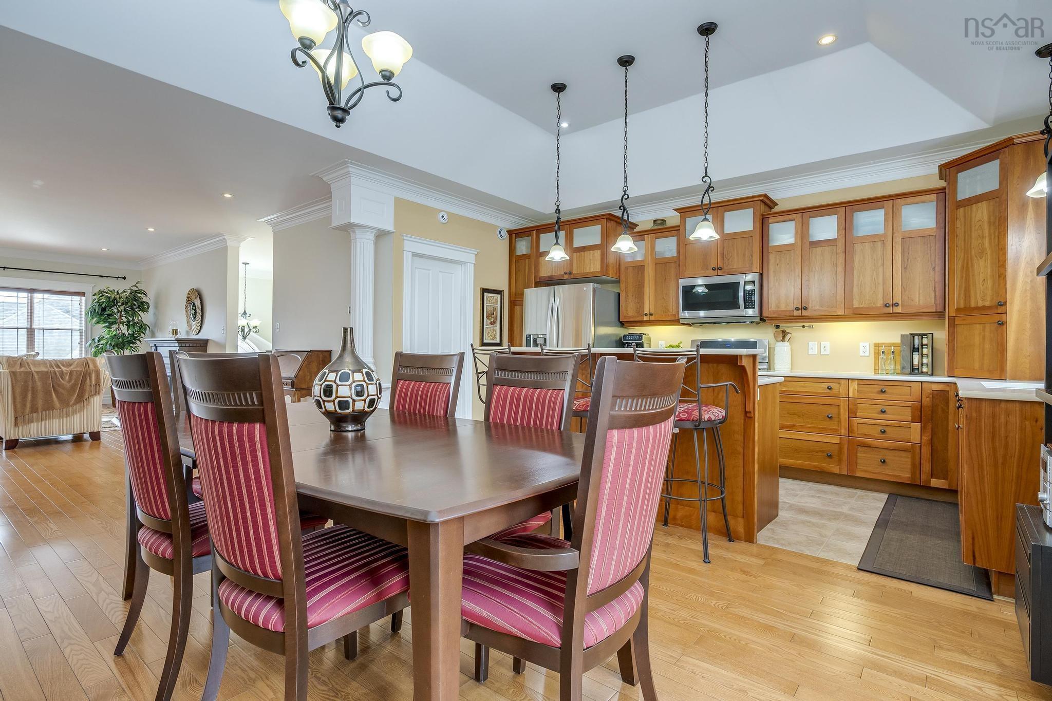 $875,000.00: 315 Bellbrook Crescent, Dartmouth