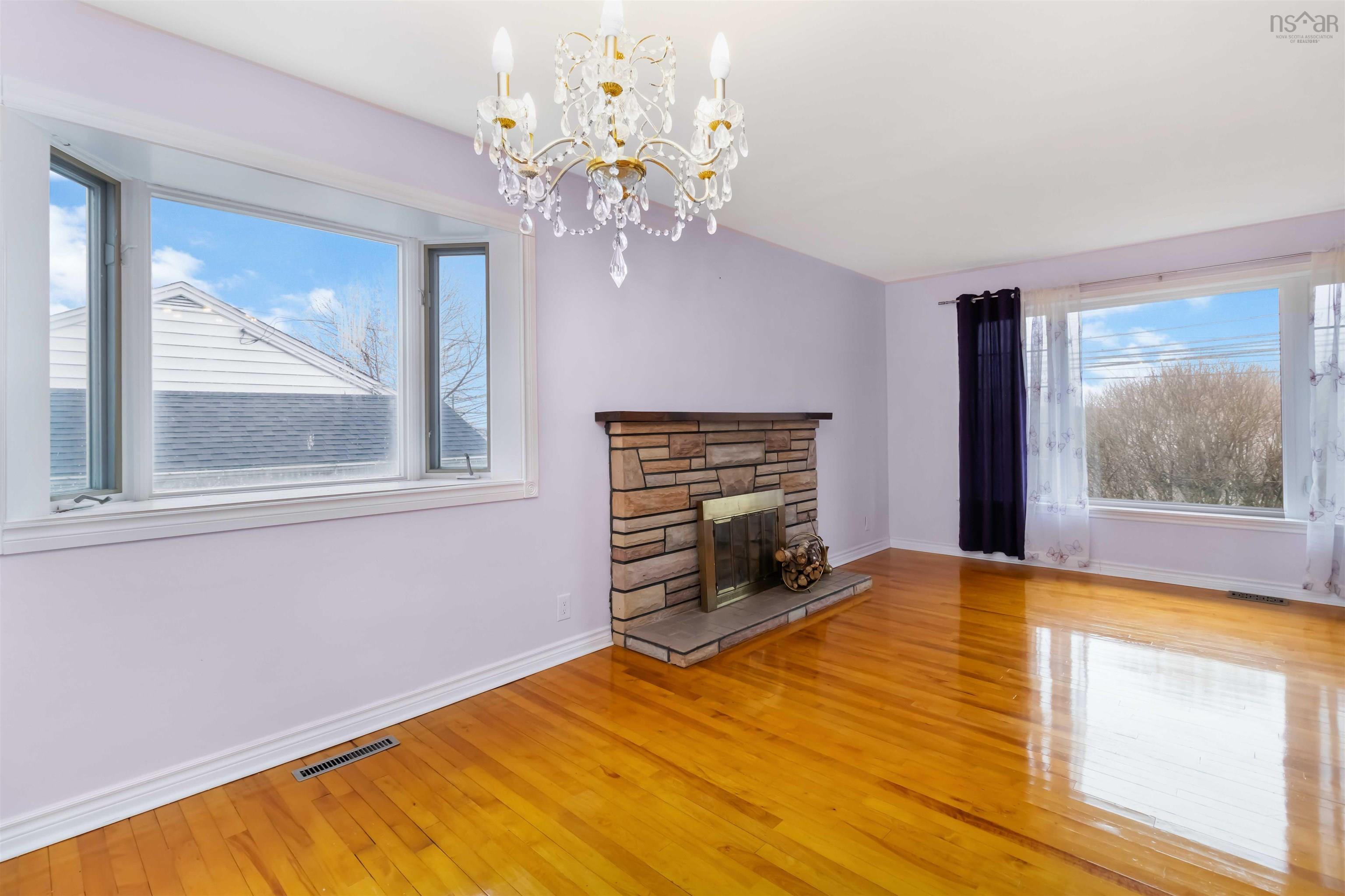 $624,900.00: 93 Mount Edward Road, Dartmouth