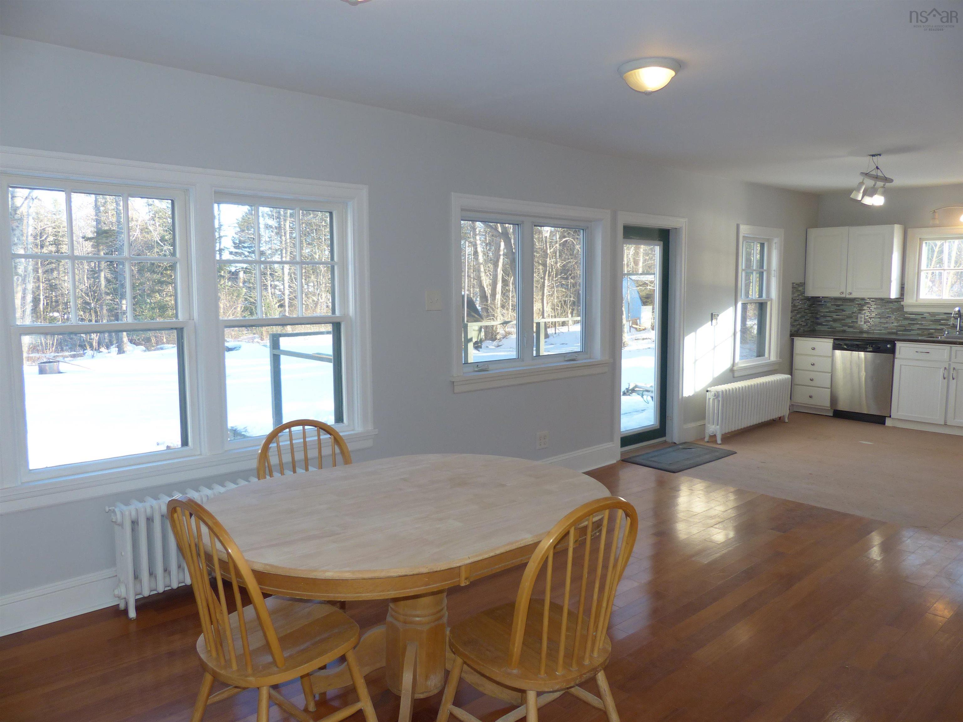$389,900.00: 5393 Highway 3, Chester Basin