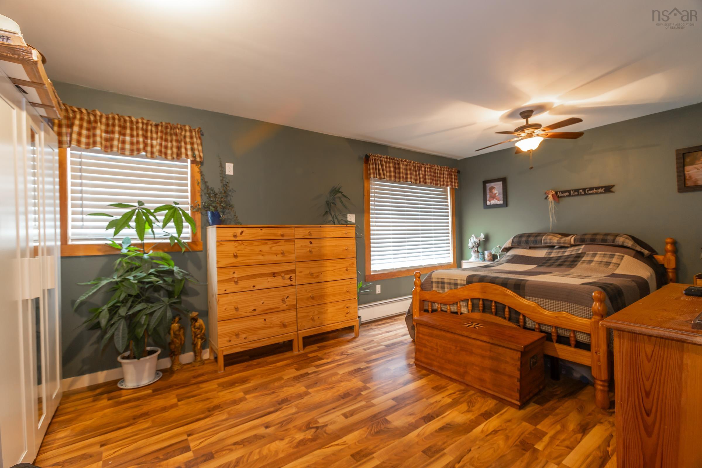 $1,200,000.00: 4752 Highway 1, Granville Ferry
