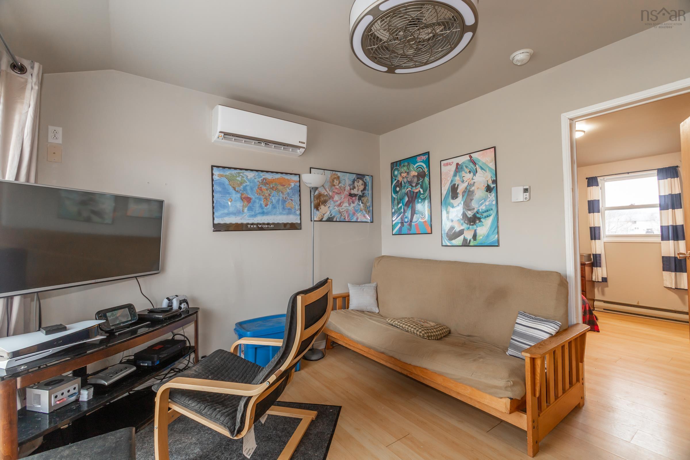 $1,200,000.00: 4752 Highway 1, Granville Ferry