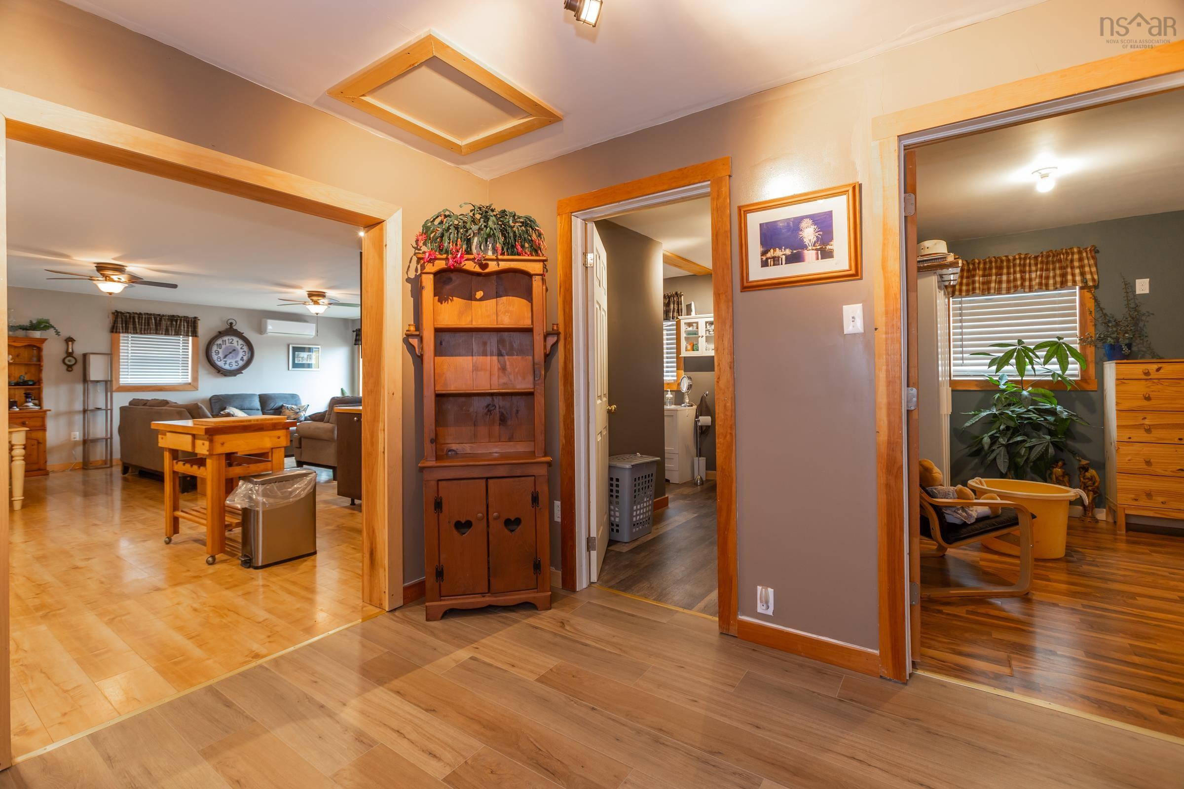 $1,200,000.00: 4752 Highway 1, Granville Ferry