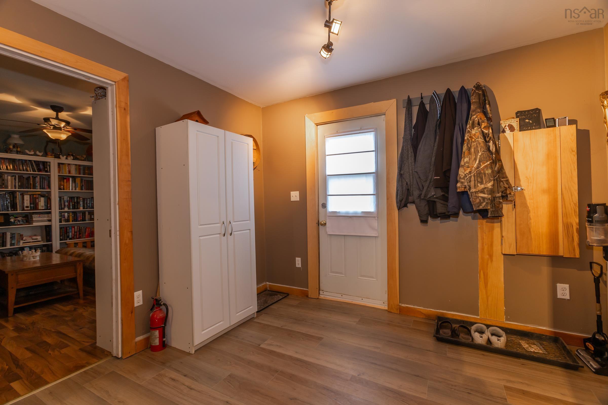 $1,200,000.00: 4752 Highway 1, Granville Ferry