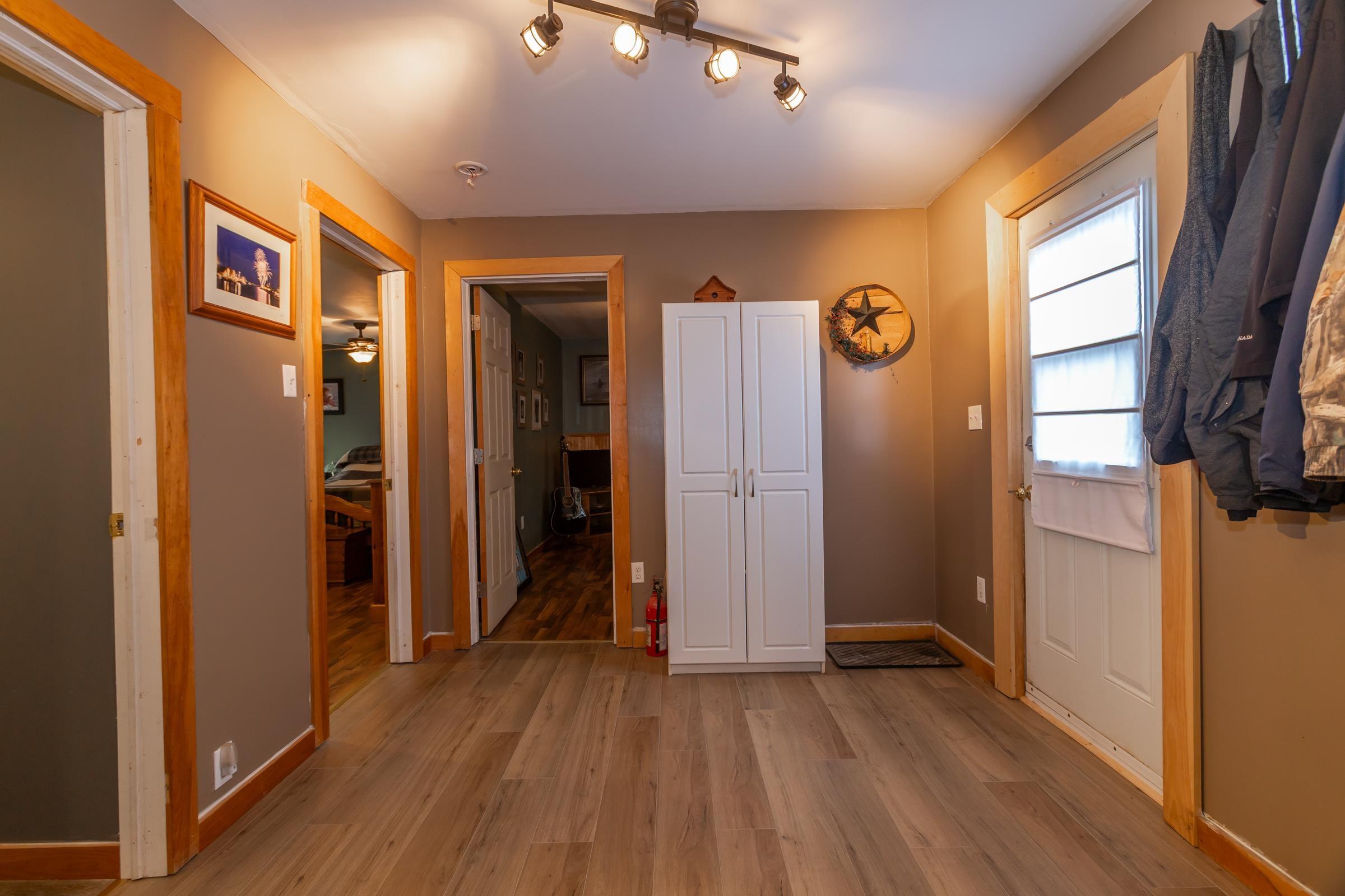 $1,200,000.00: 4752 Highway 1, Granville Ferry