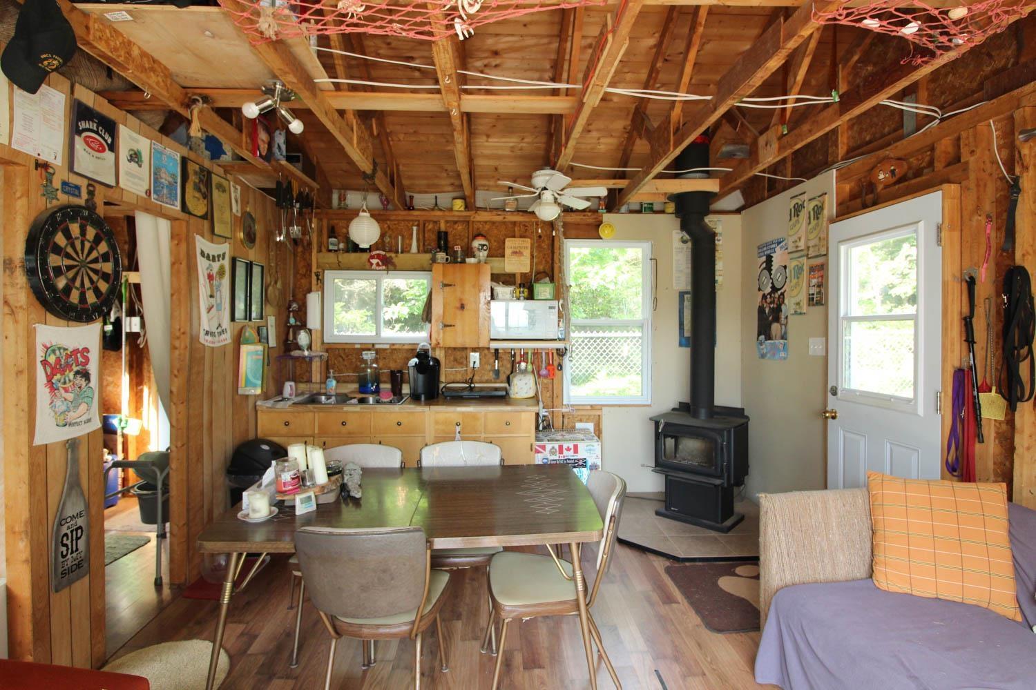 $84,900.00: 239 Bay Shore Road, Five Houses