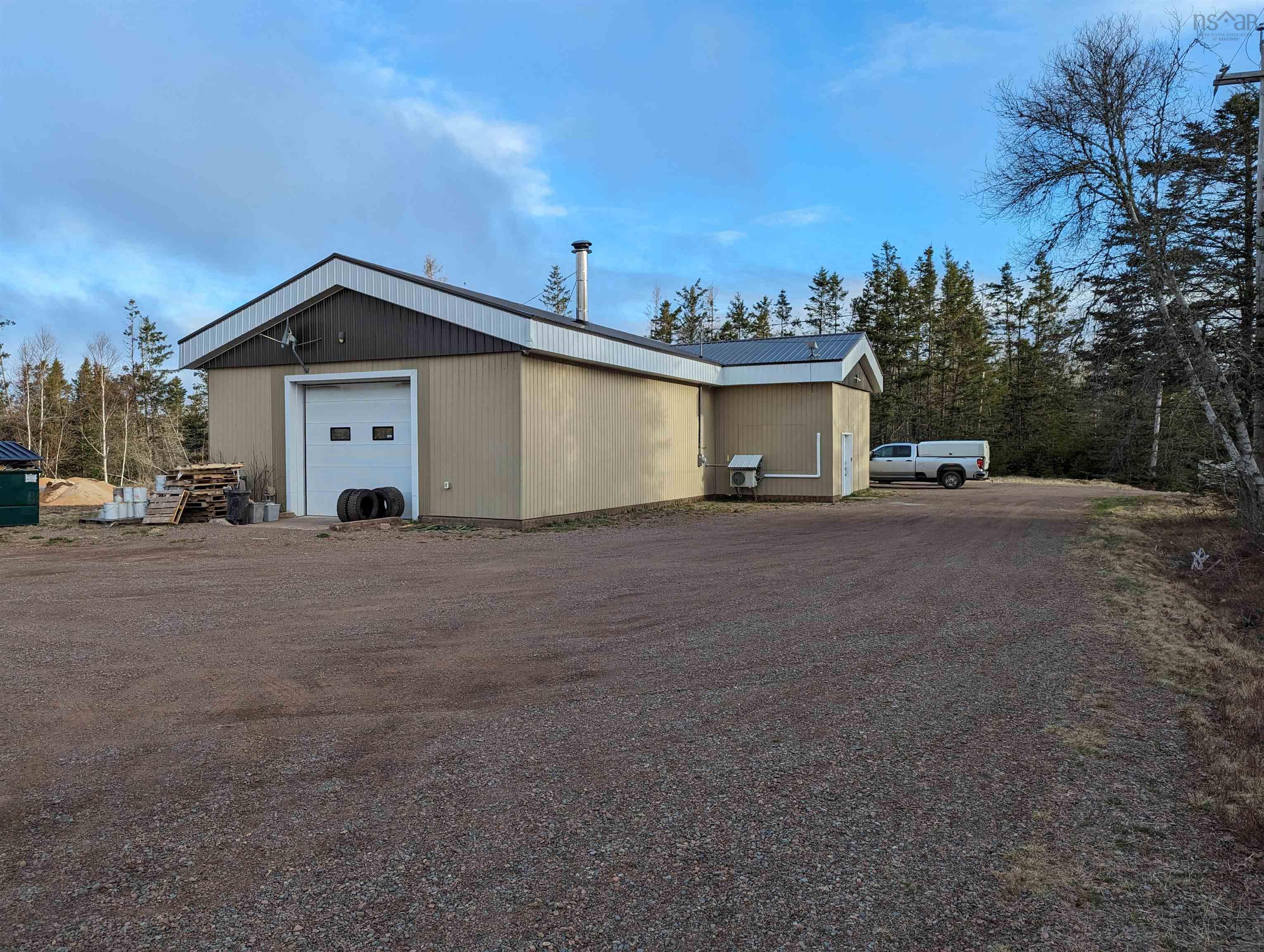 $399,900.00: 424 Dakota Road, Debert