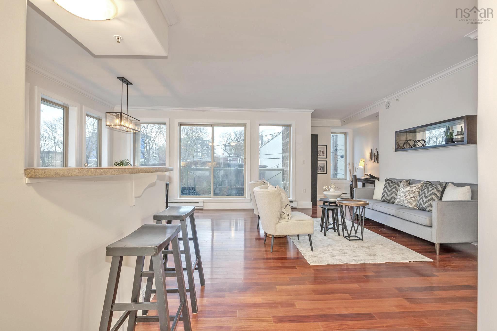 $670,000.00: 203 3051 Isleville Street, Halifax