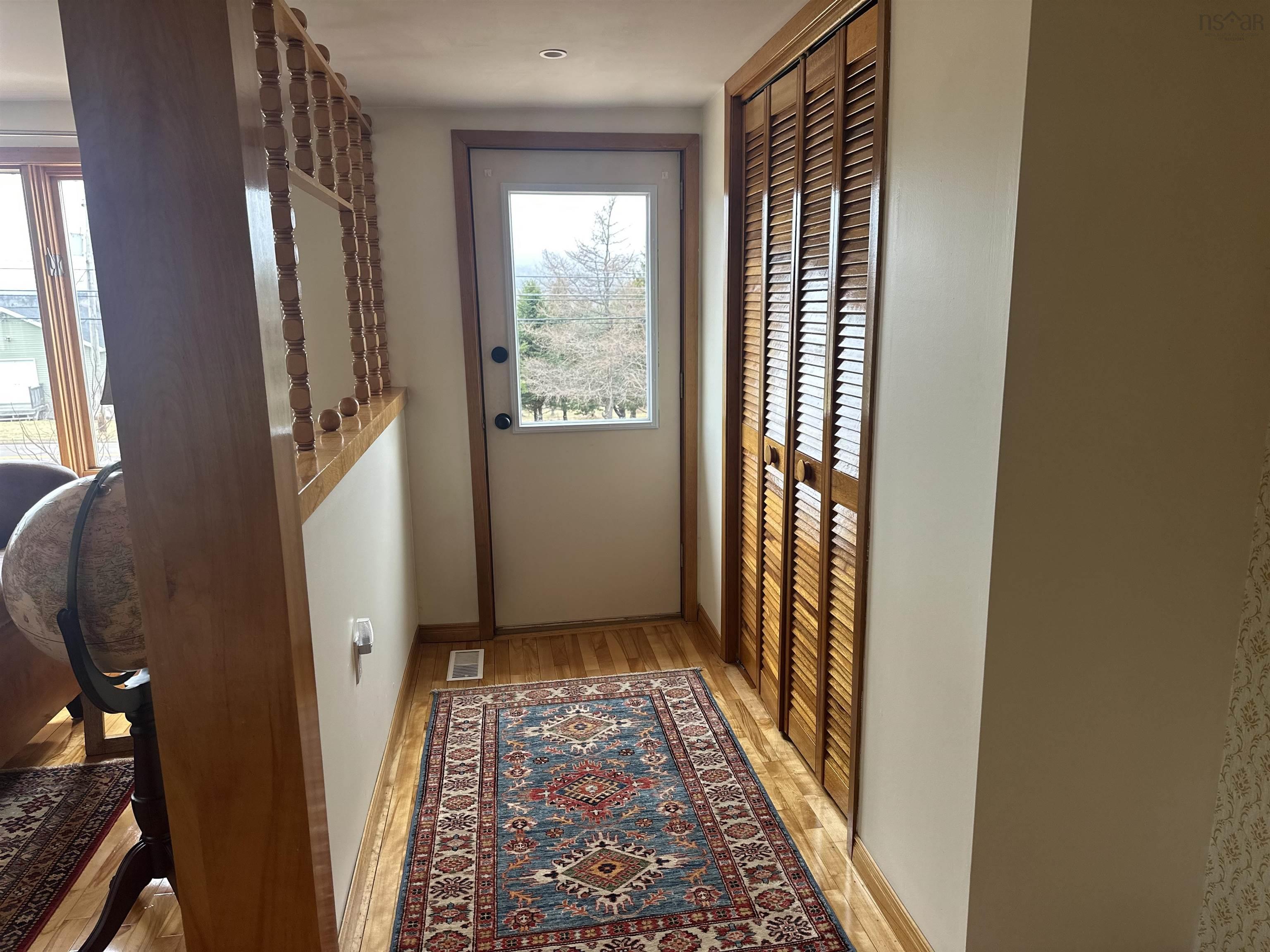 $549,900.00: 676 201 Highway, Moschelle