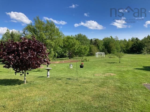 $549,900.00: 676 201 Highway, Moschelle