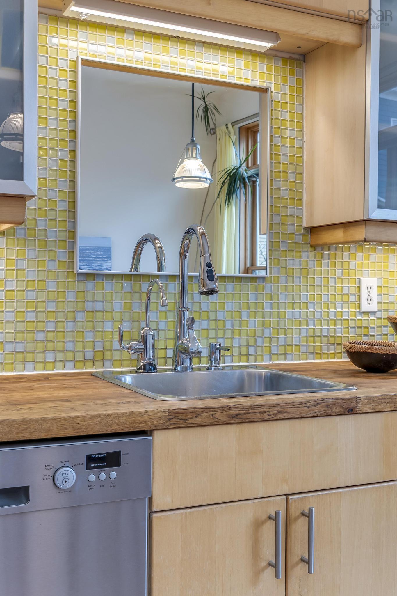 $699,000.00: 5658 Nora Bernard Street, Halifax