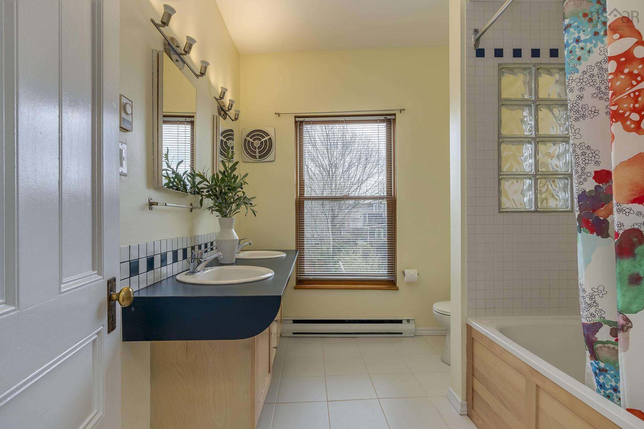 $699,000.00: 5658 Nora Bernard Street, Halifax