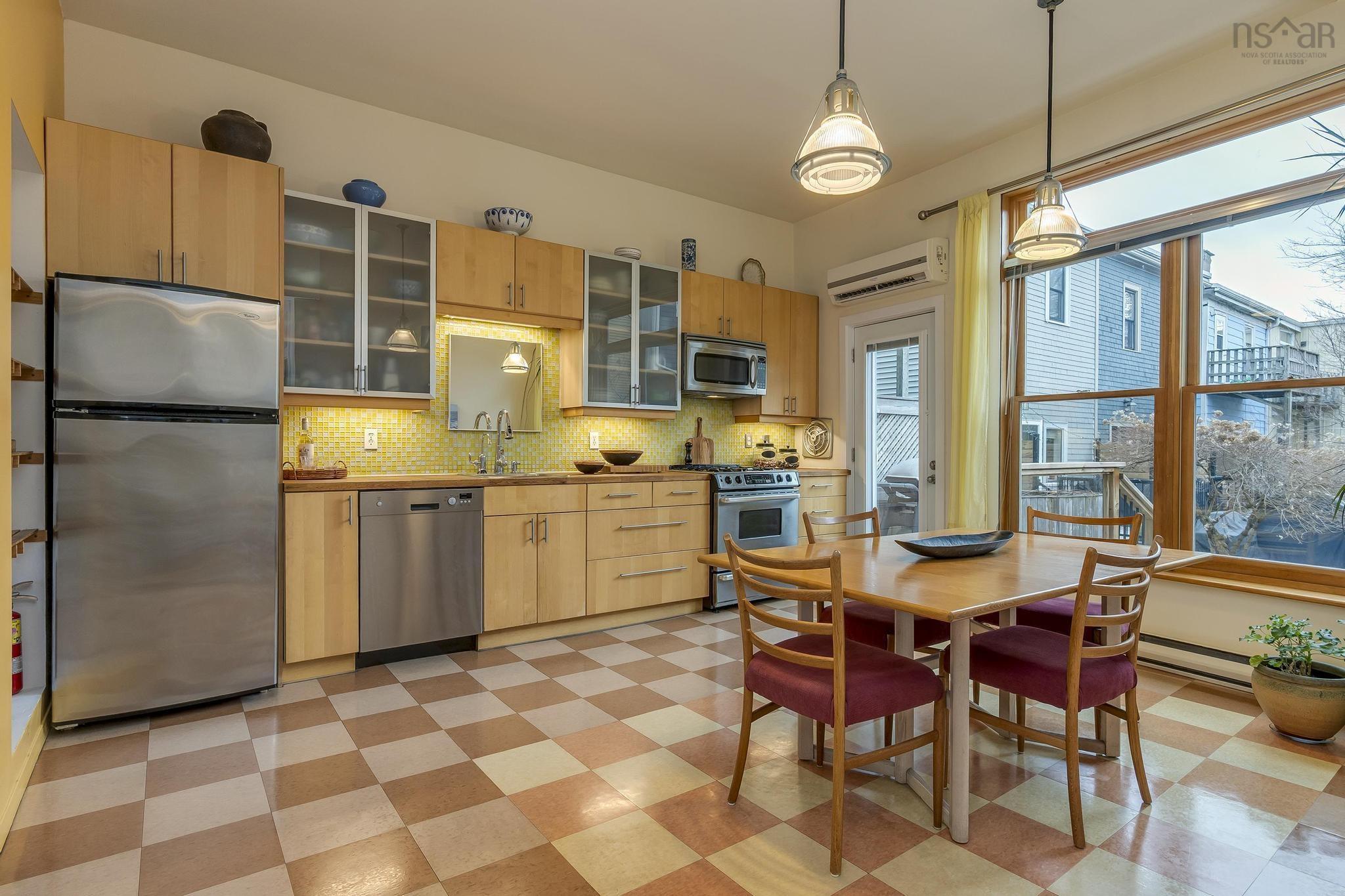 $699,000.00: 5658 Nora Bernard Street, Halifax