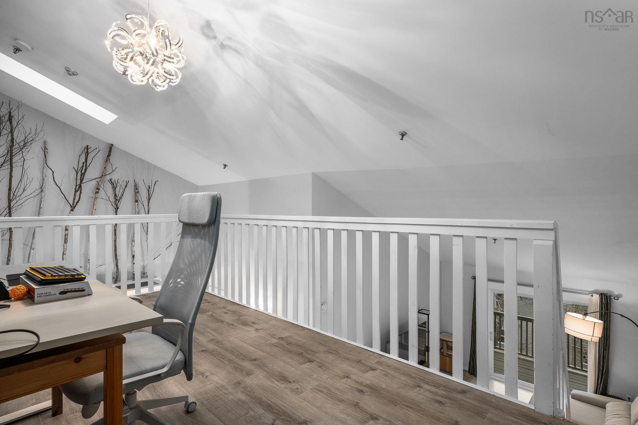 $419,900.00: 304 45 Chelton Woods Lane, Halifax