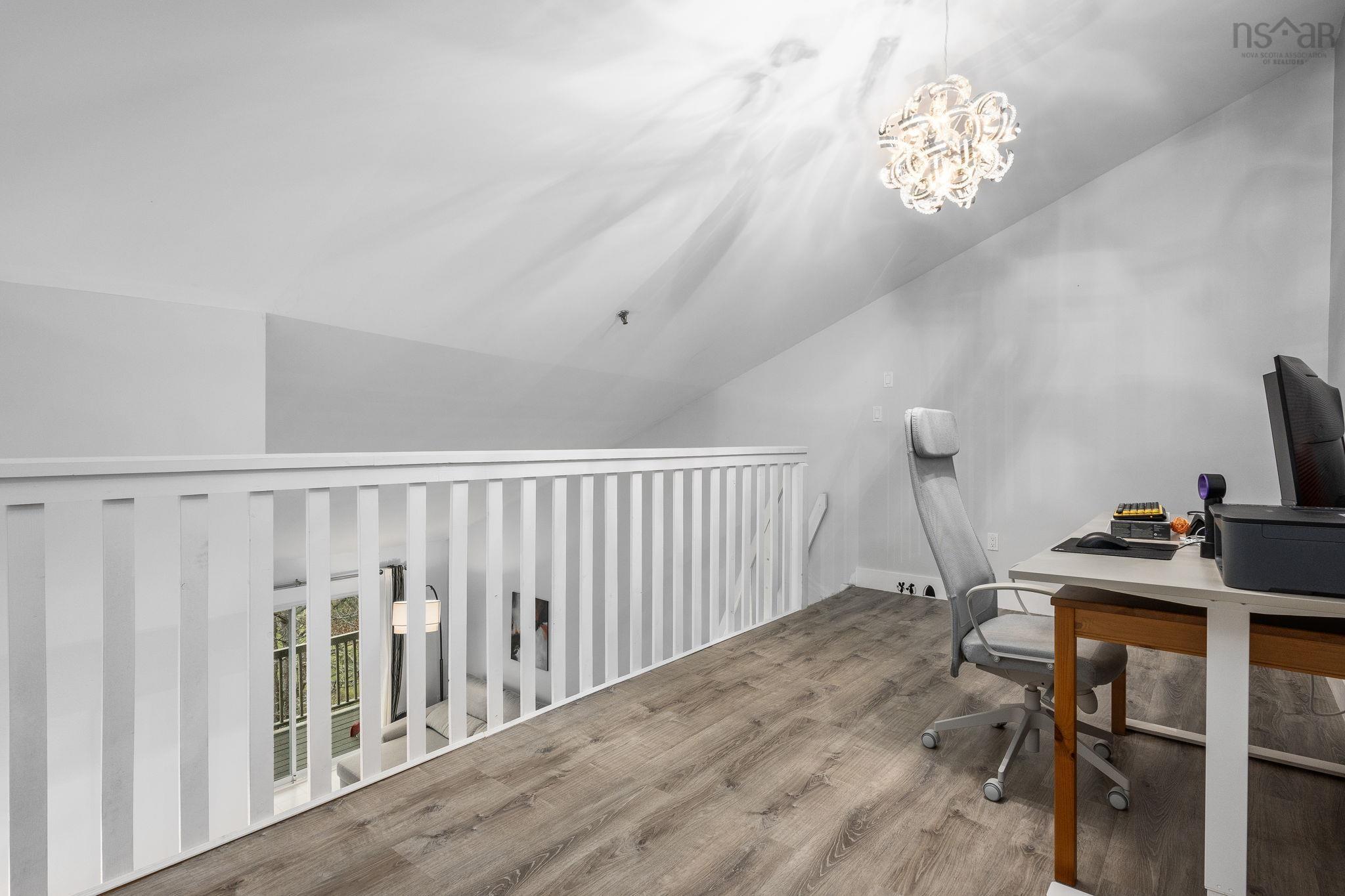 $419,900.00: 304 45 Chelton Woods Lane, Halifax