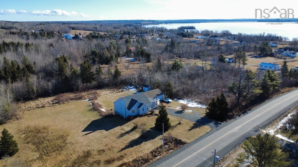 $450,000.00: 42 Blackie Road, Pictou