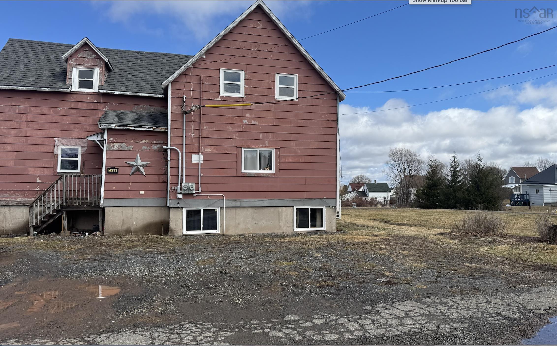 $250,000.00: 1792 Victoria Street, Westville