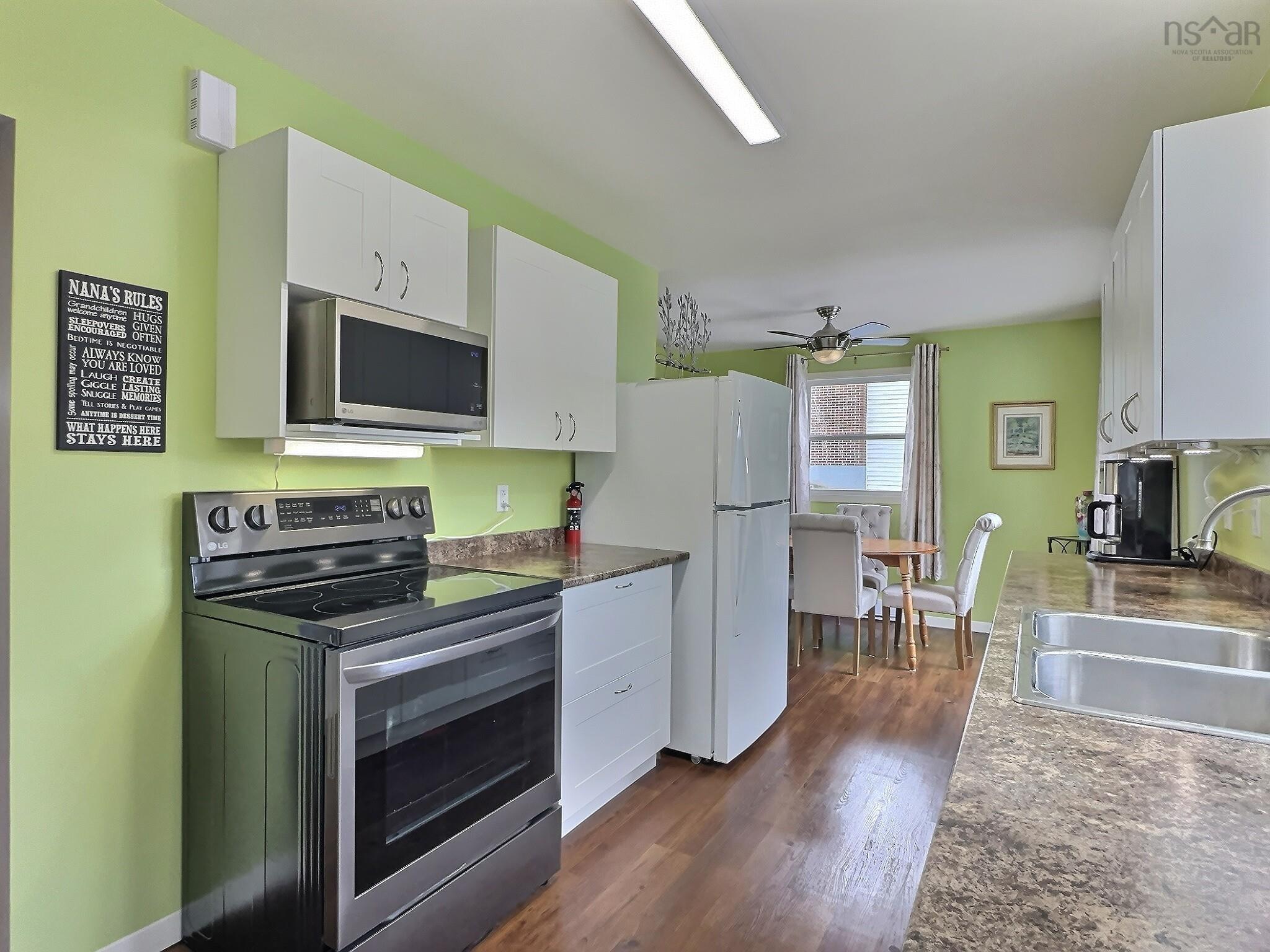 $359,000.00: 136 Mclean Street, Truro