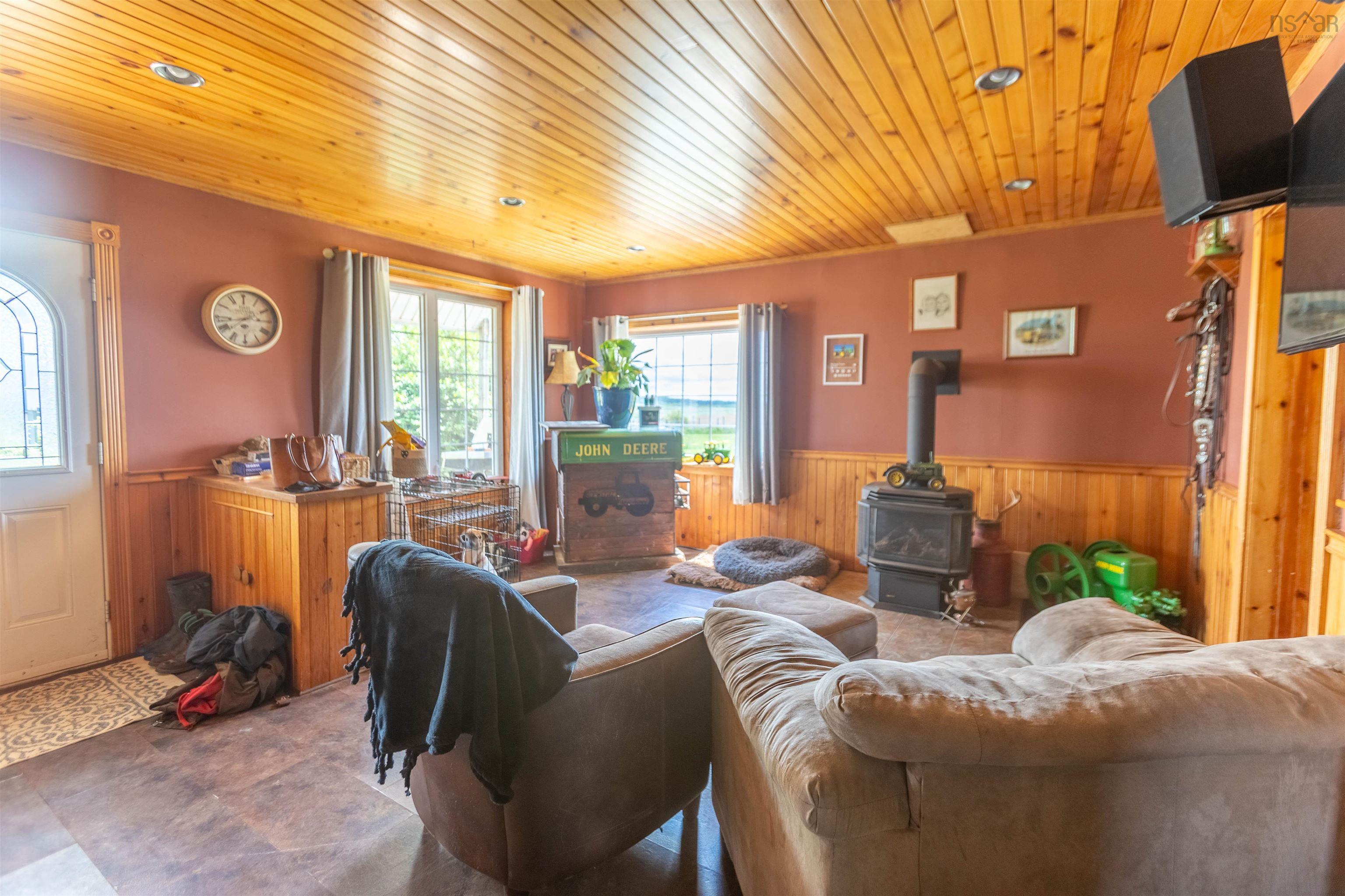 $415,900.00: 227 Southampton Road, Amherst Point