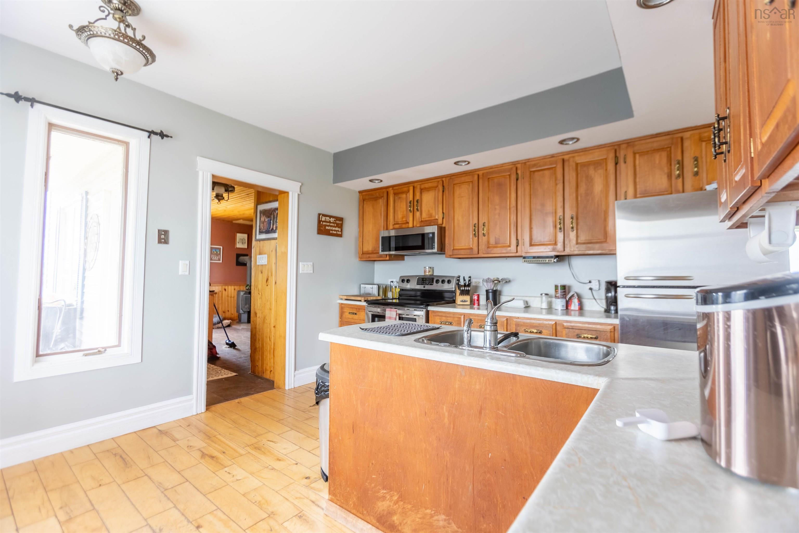 $415,900.00: 227 Southampton Road, Amherst Point