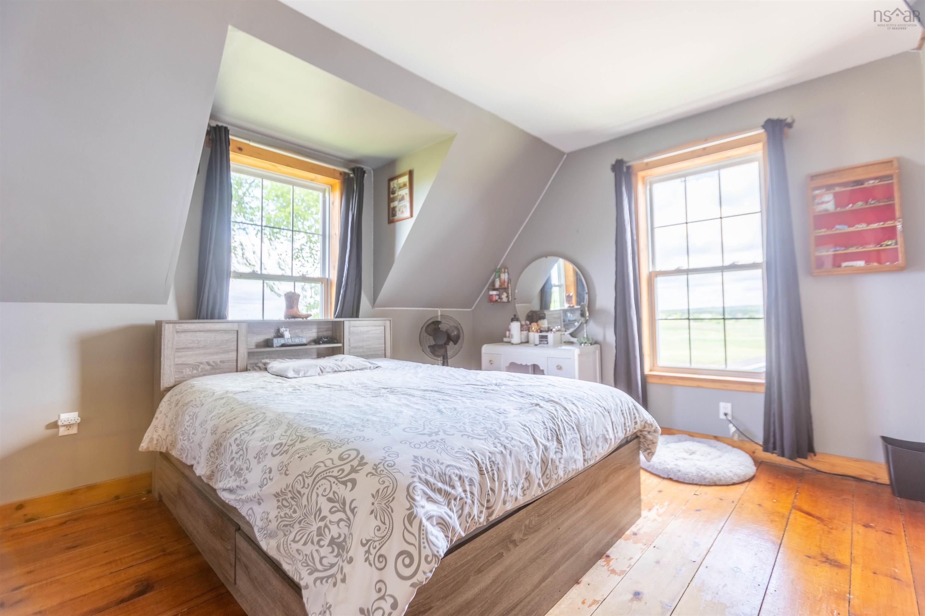 $415,900.00: 227 Southampton Road, Amherst Point