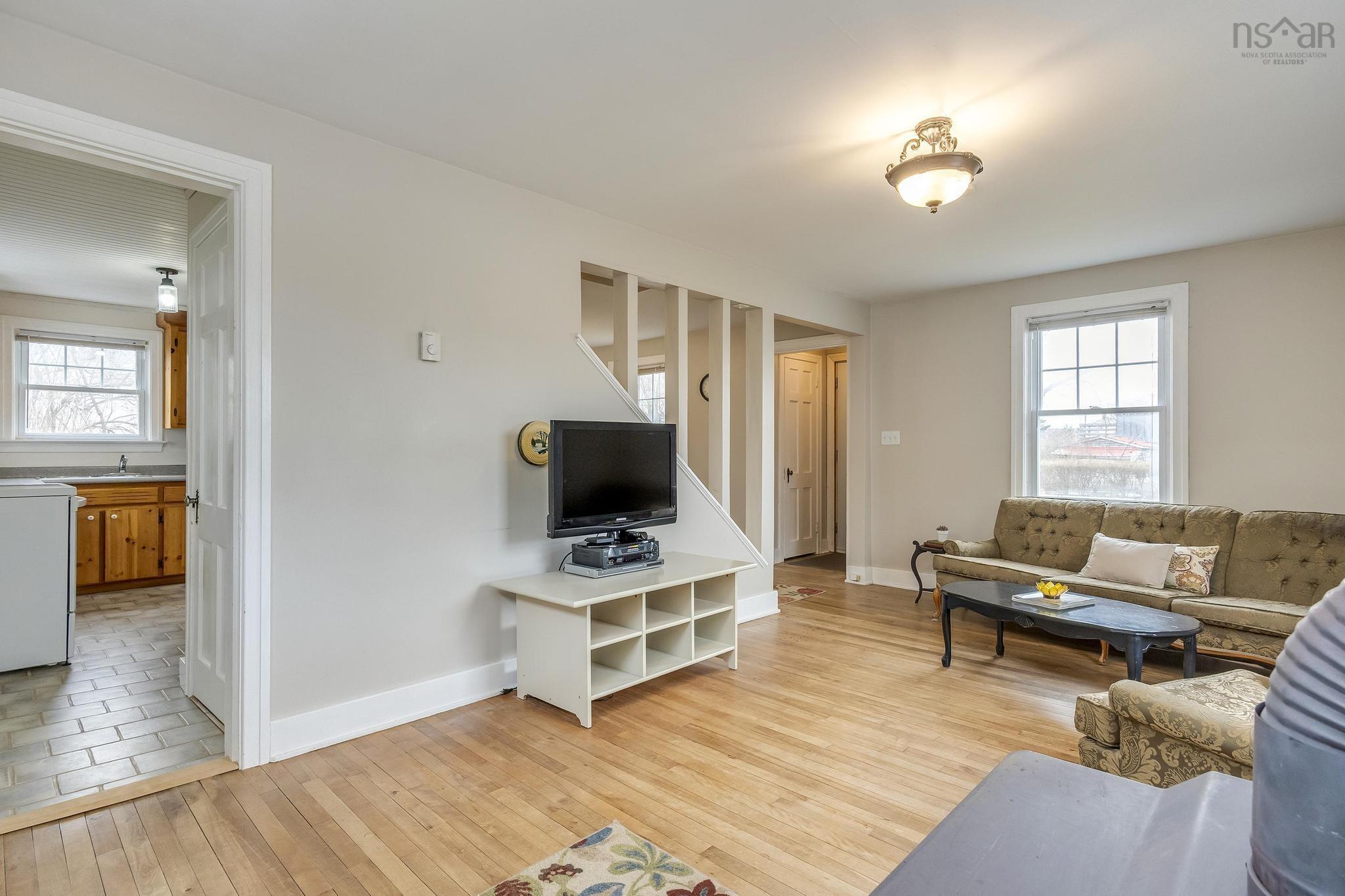 $242,500.00: 154 South Street, Carleton Corner