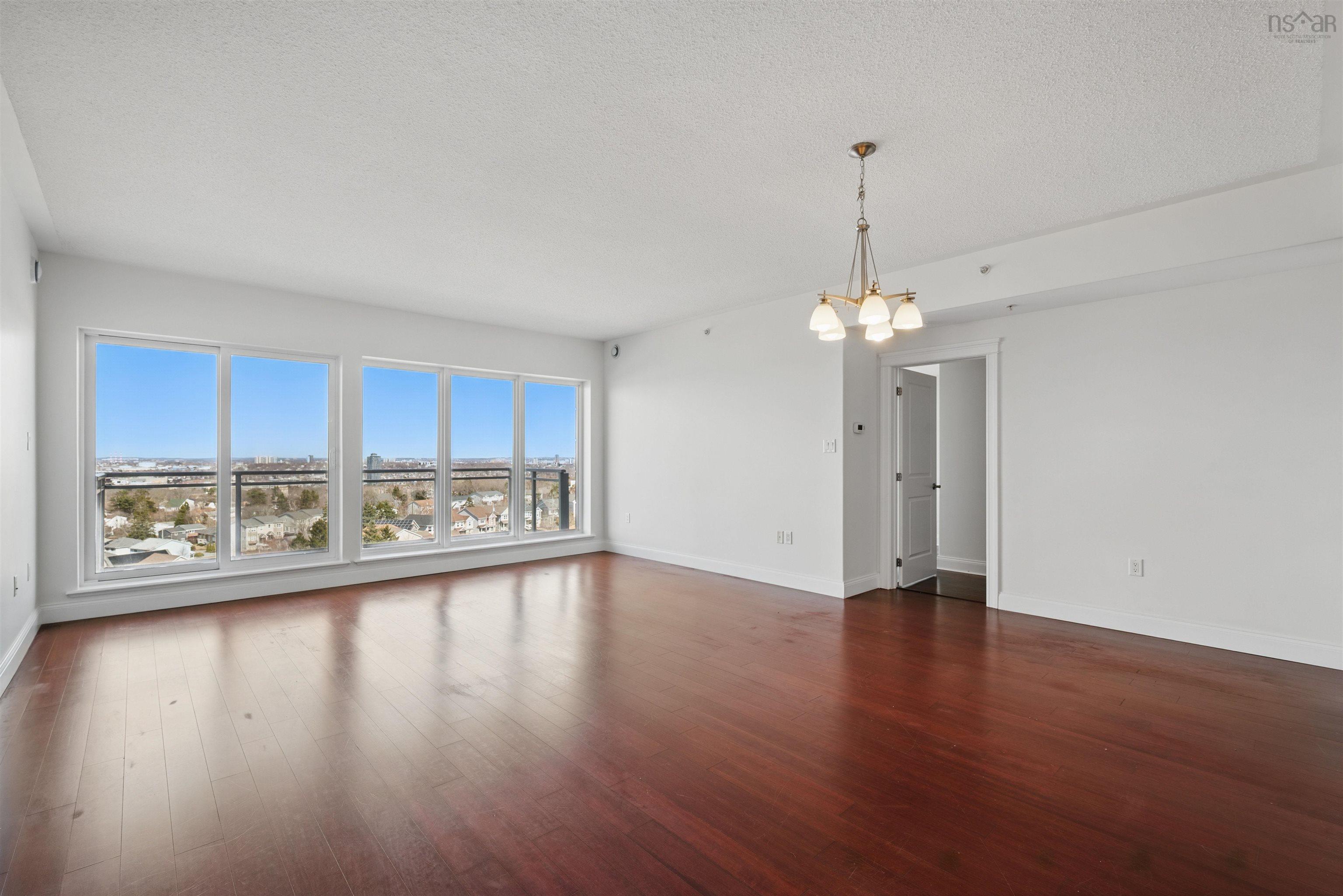 $469,900.00: 912 60 Walter Havill Drive, Halifax