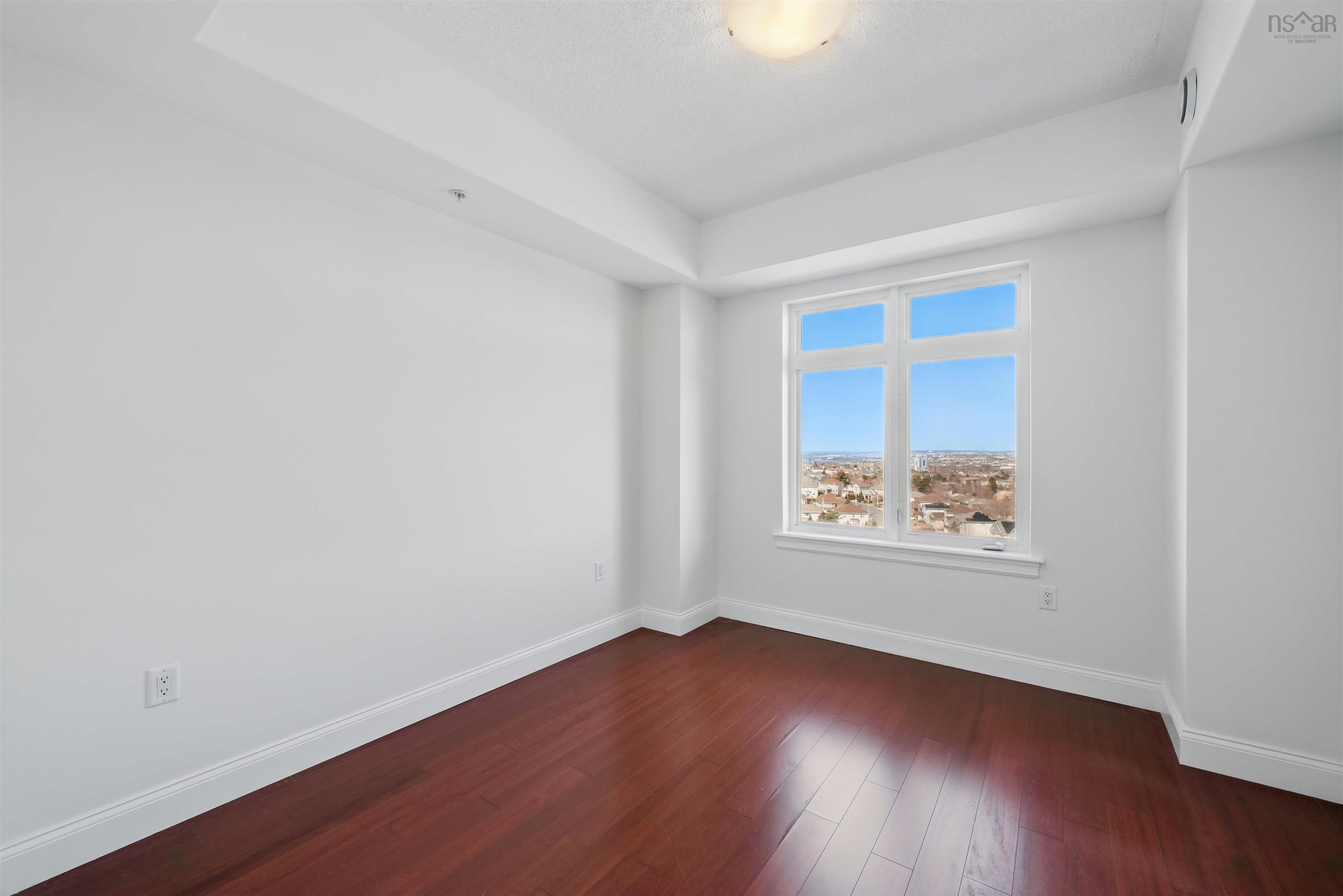 $469,900.00: 912 60 Walter Havill Drive, Halifax
