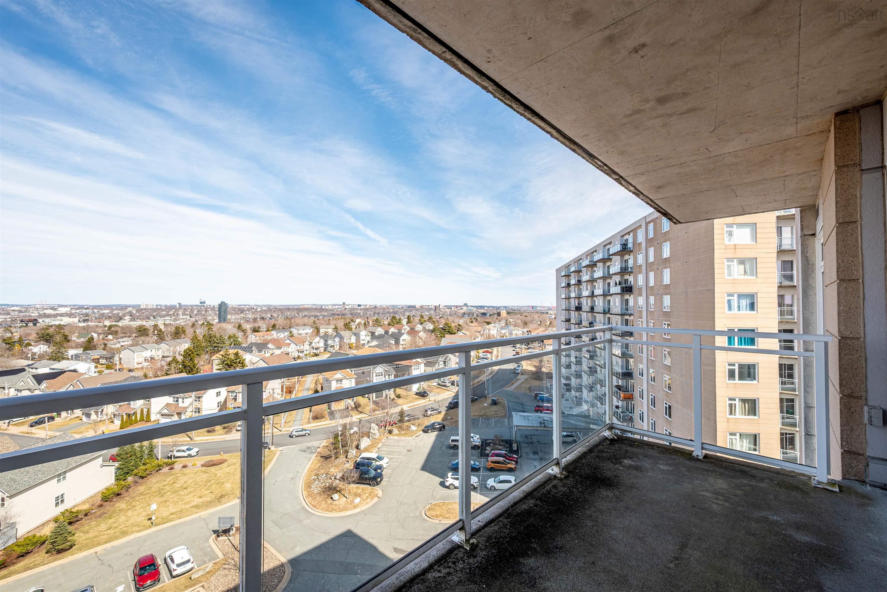 $469,900.00: 912 60 Walter Havill Drive, Halifax