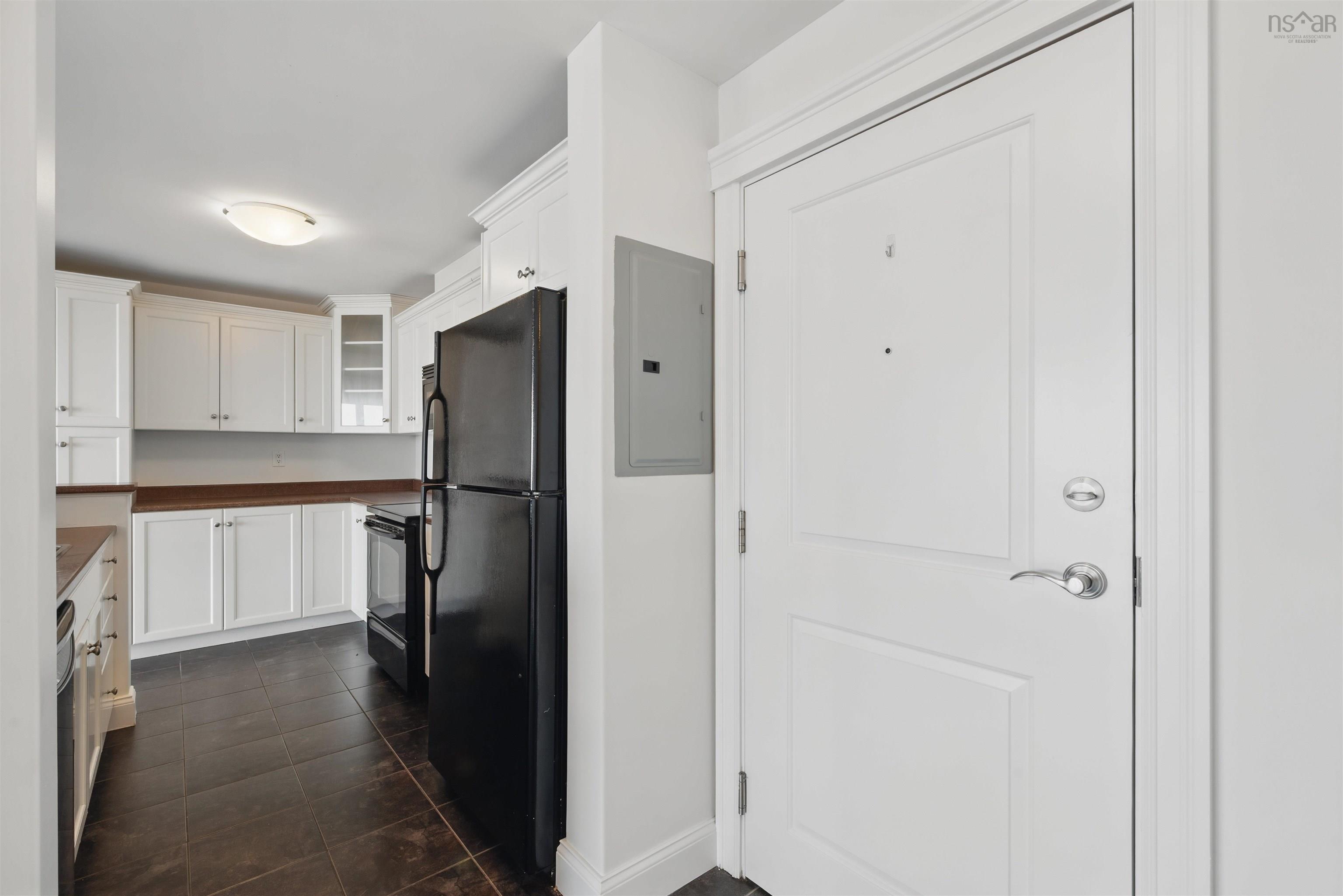 $469,900.00: 912 60 Walter Havill Drive, Halifax