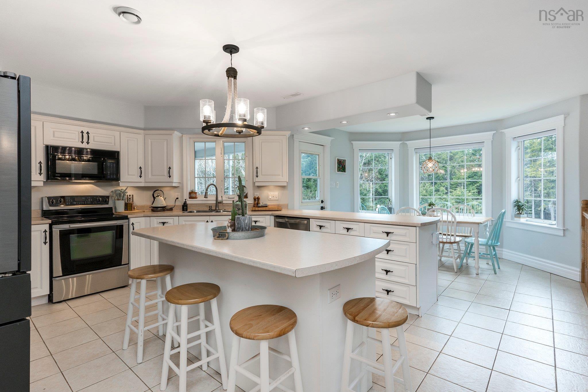 $779,900.00: 67 Taylor Drive, Windsor Junction