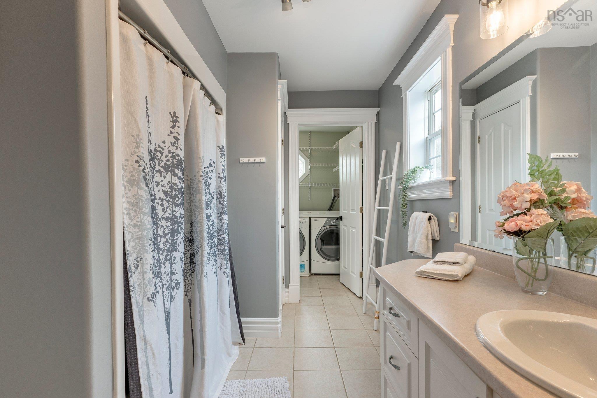 $779,900.00: 67 Taylor Drive, Windsor Junction