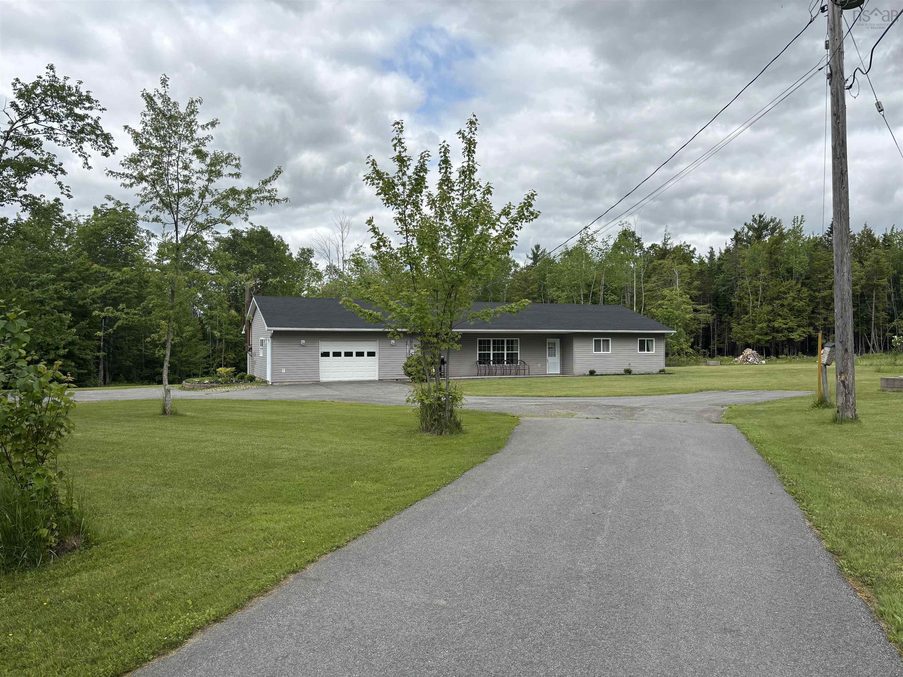 $624,900.00: 67 Skyridge Drive, Dutch Settlement