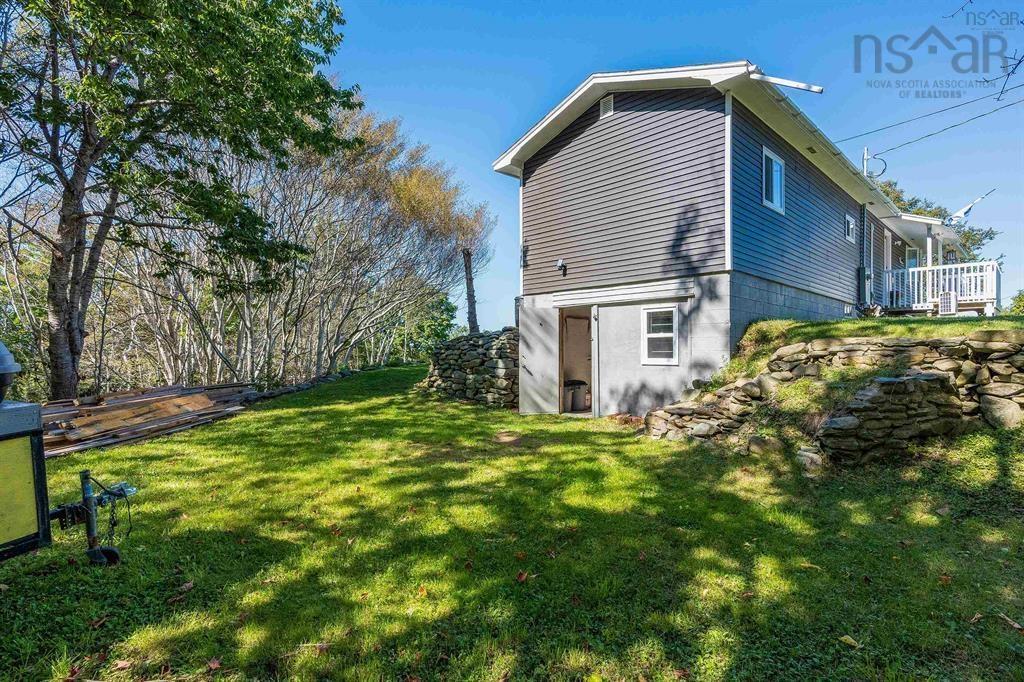$259,900.00: 7093 Highway 101, Plympton