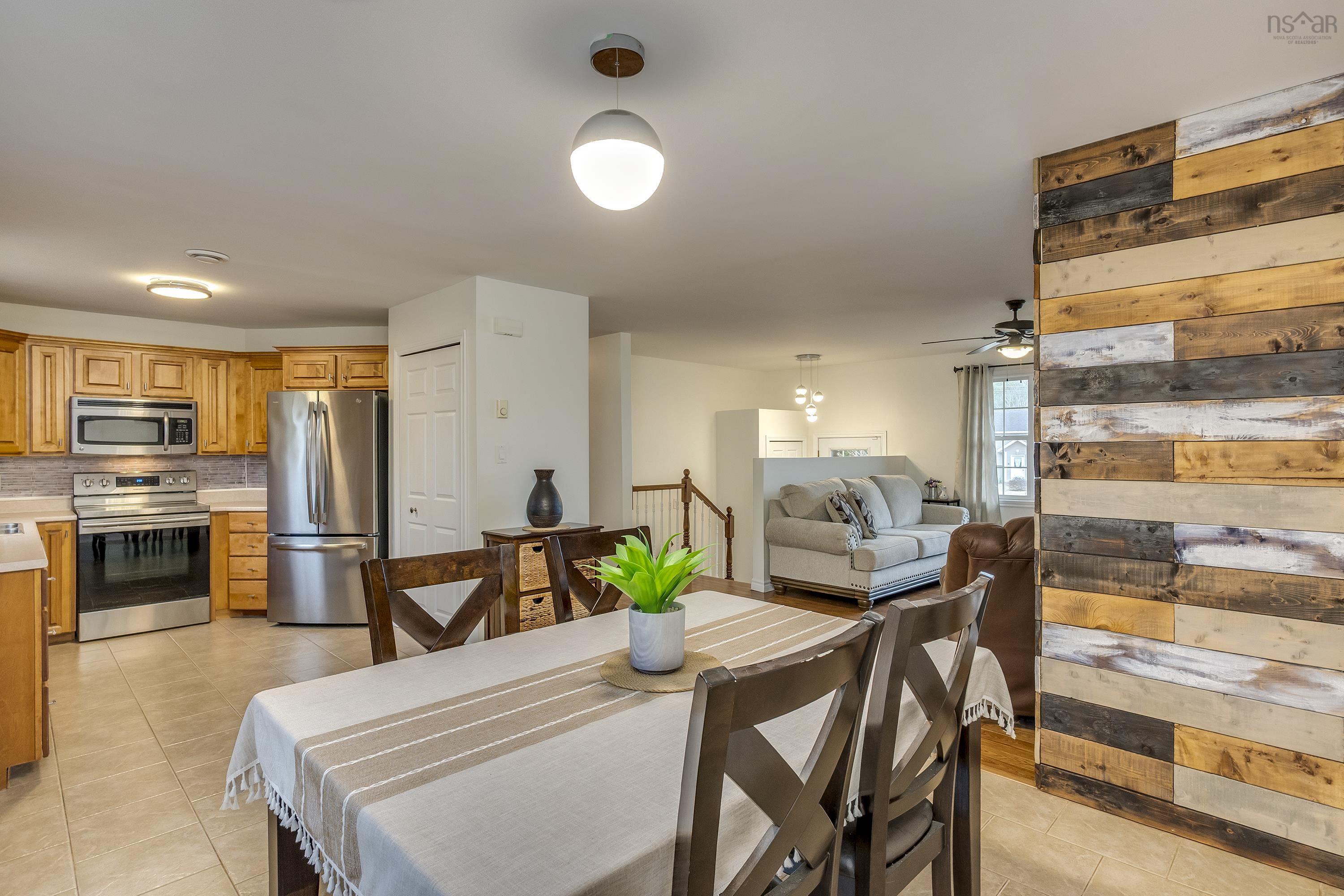 $375,000.00: 5 Chateau Court, Nictaux