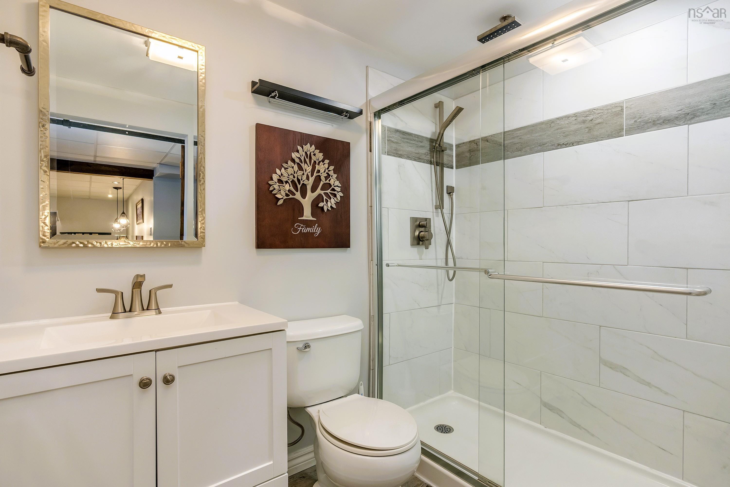 $375,000.00: 5 Chateau Court, Nictaux