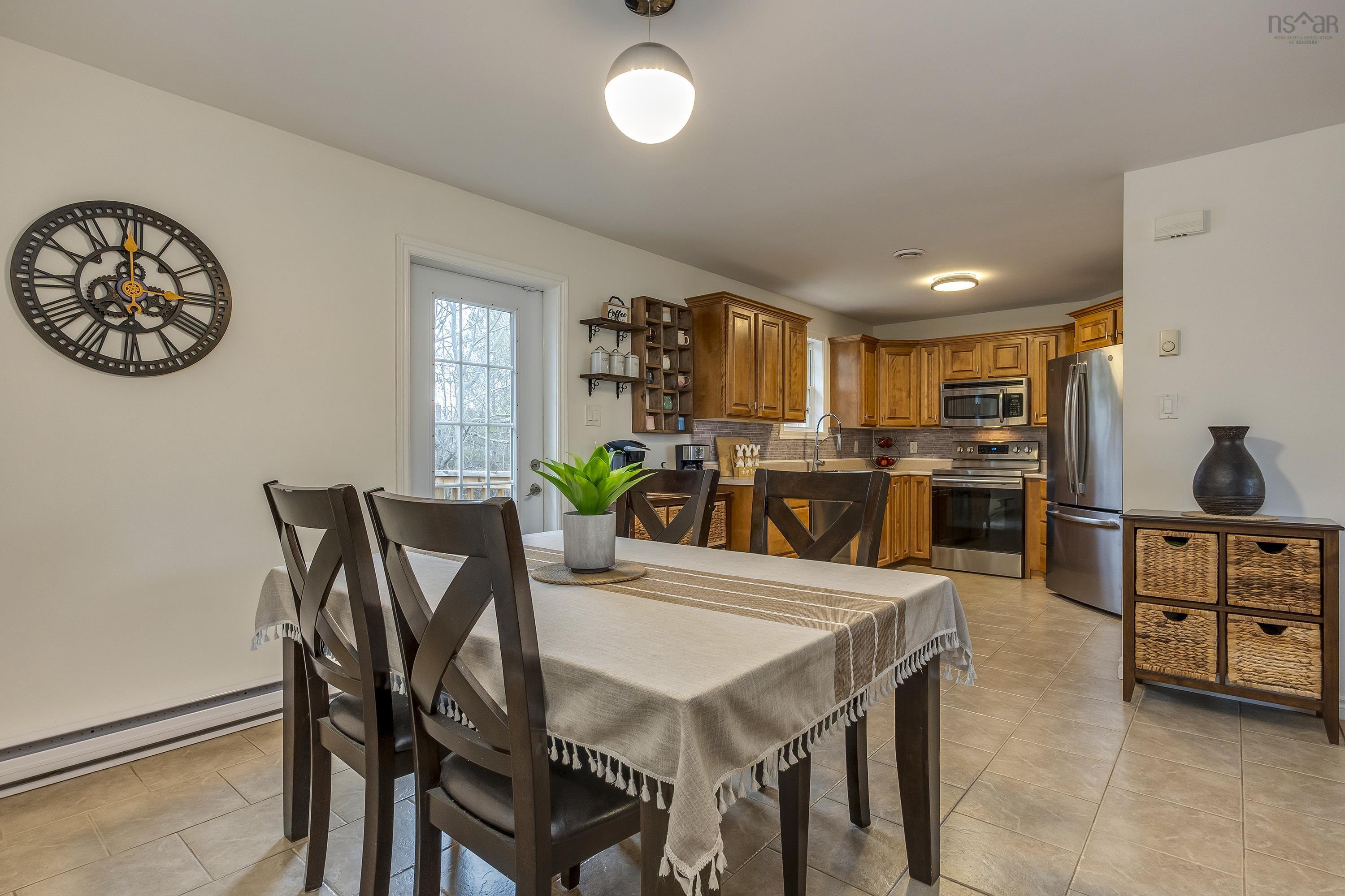 $375,000.00: 5 Chateau Court, Nictaux