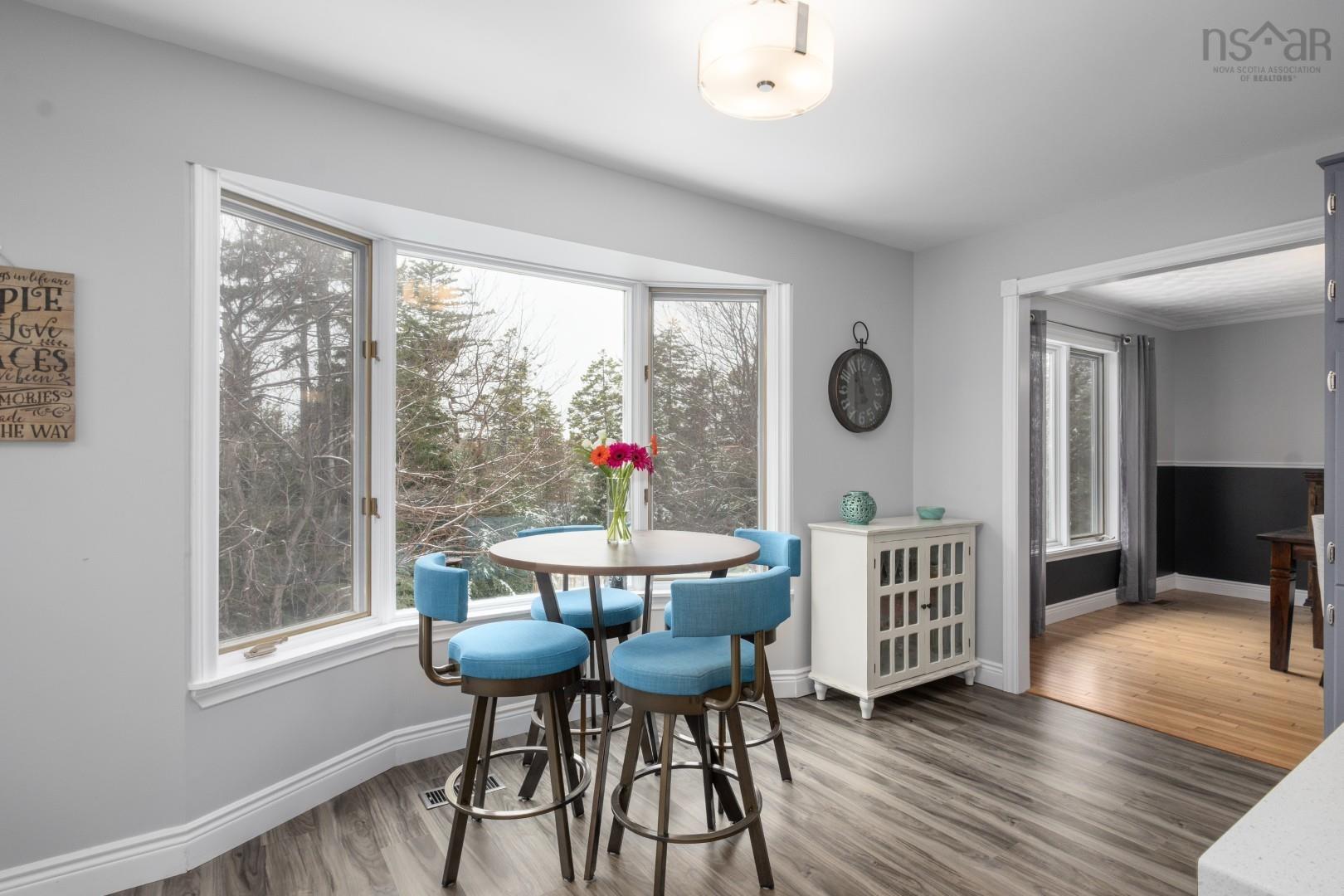 $689,000.00: 18 Foxwood Crescent, Mineville