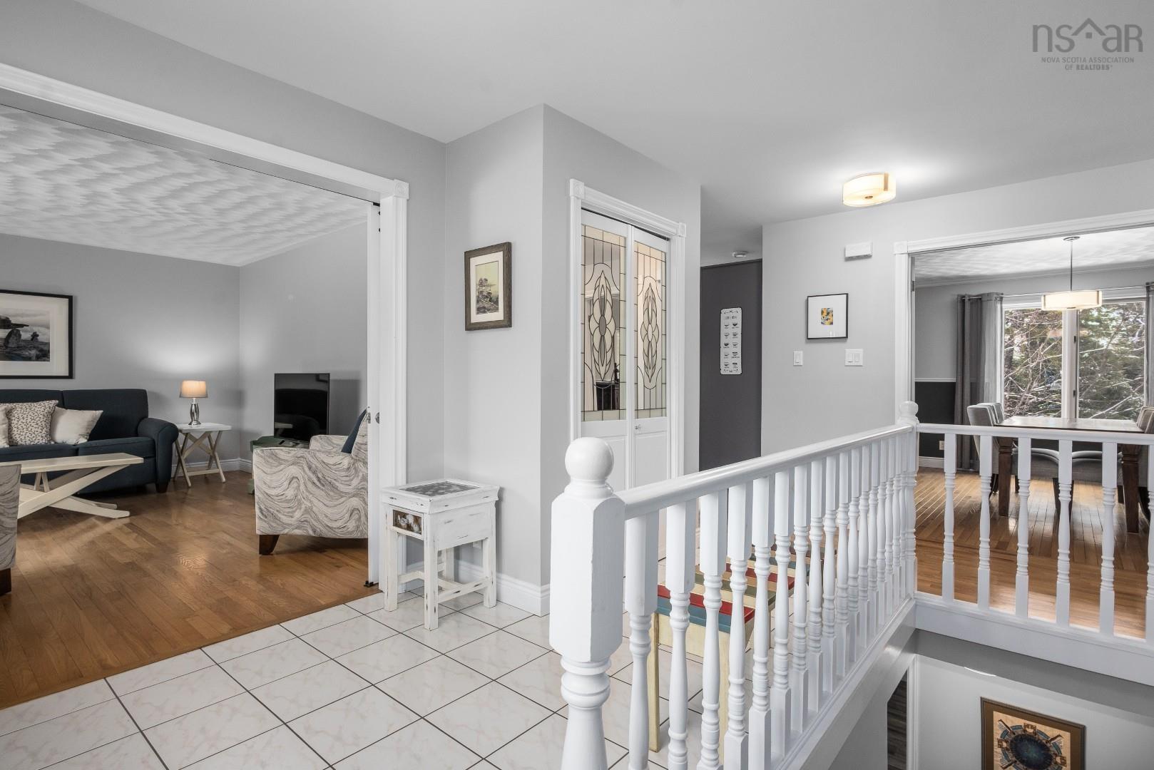 $689,000.00: 18 Foxwood Crescent, Mineville