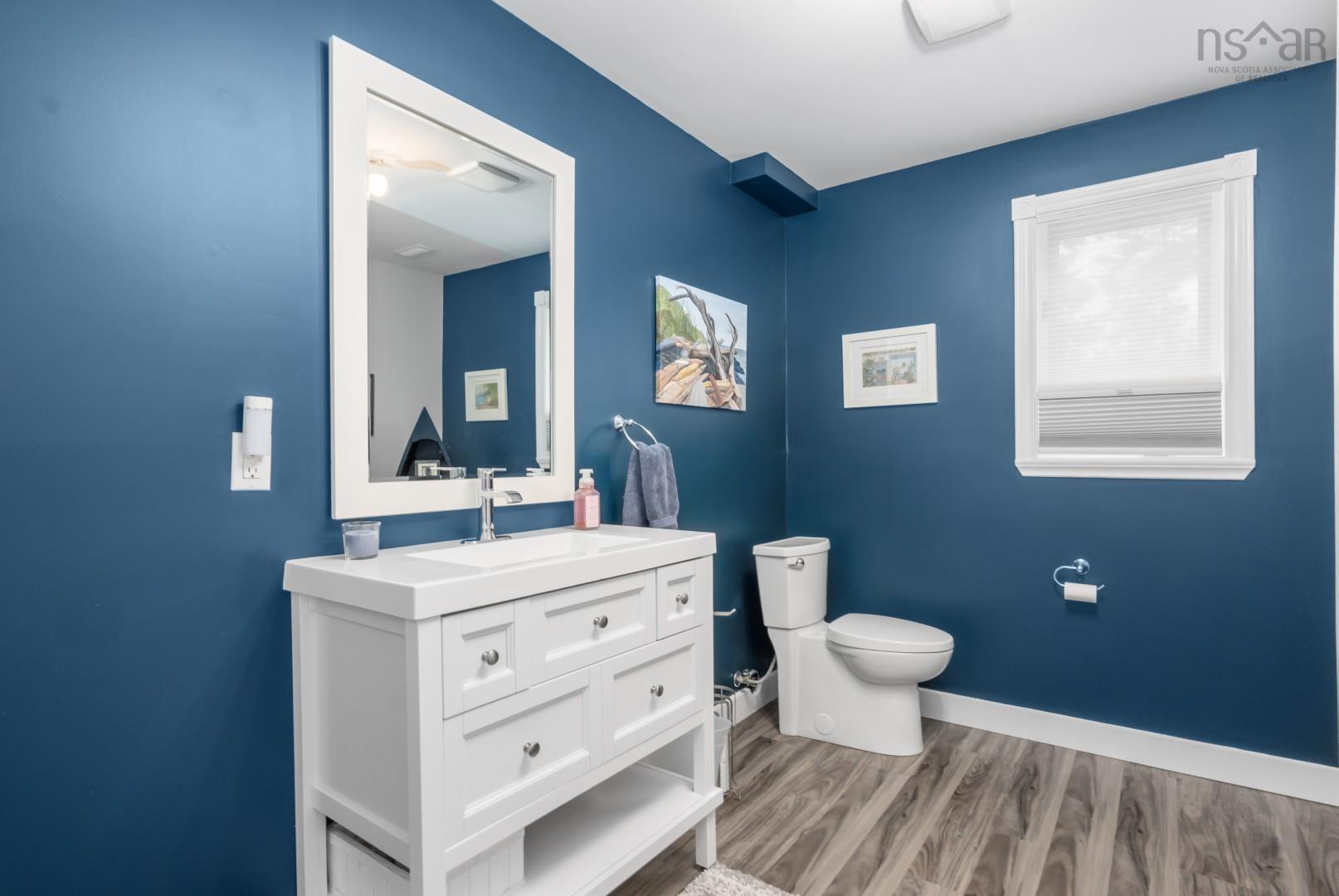 $689,000.00: 18 Foxwood Crescent, Mineville