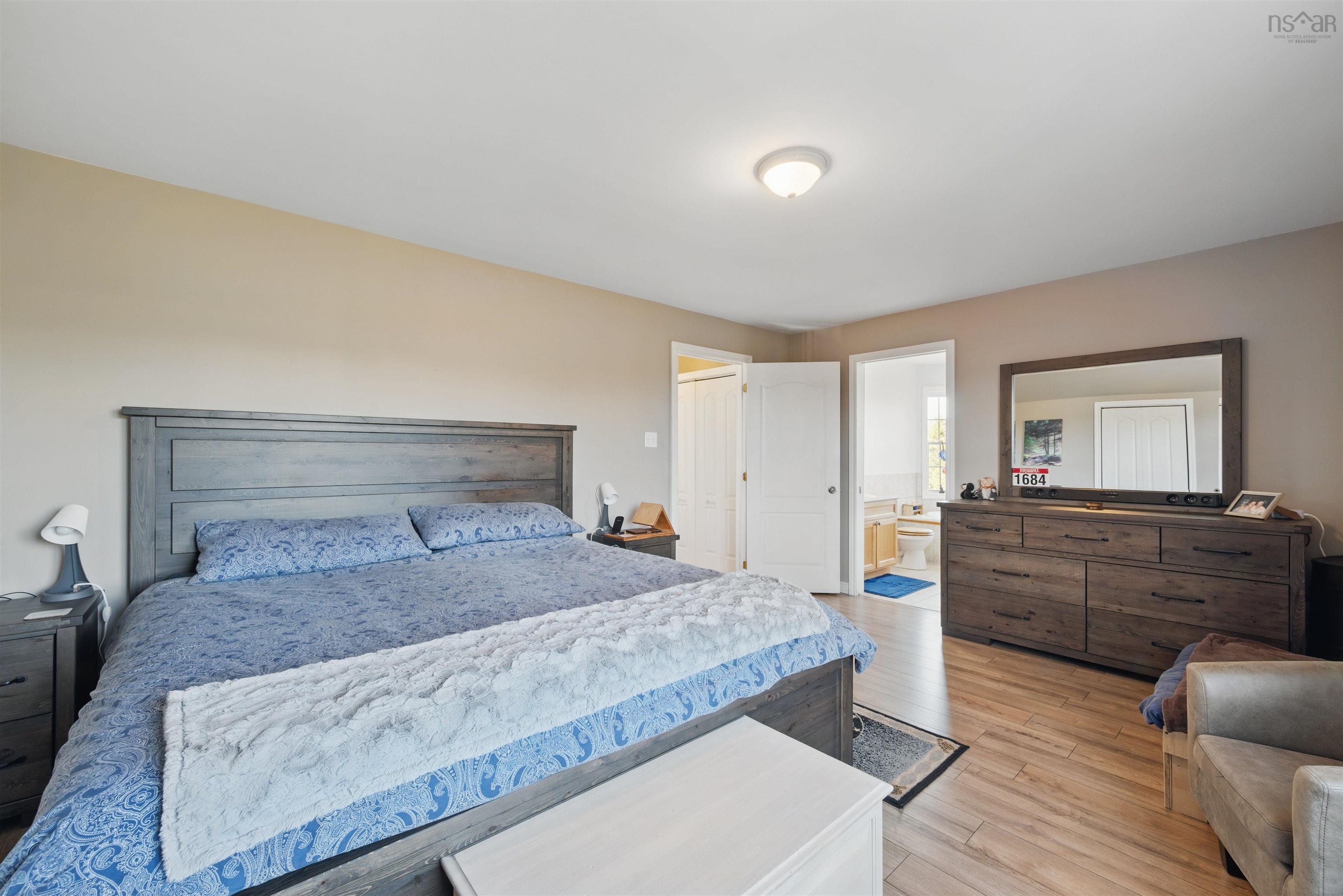 $765,000.00: 297 Leslie Road, East Lawrencetown
