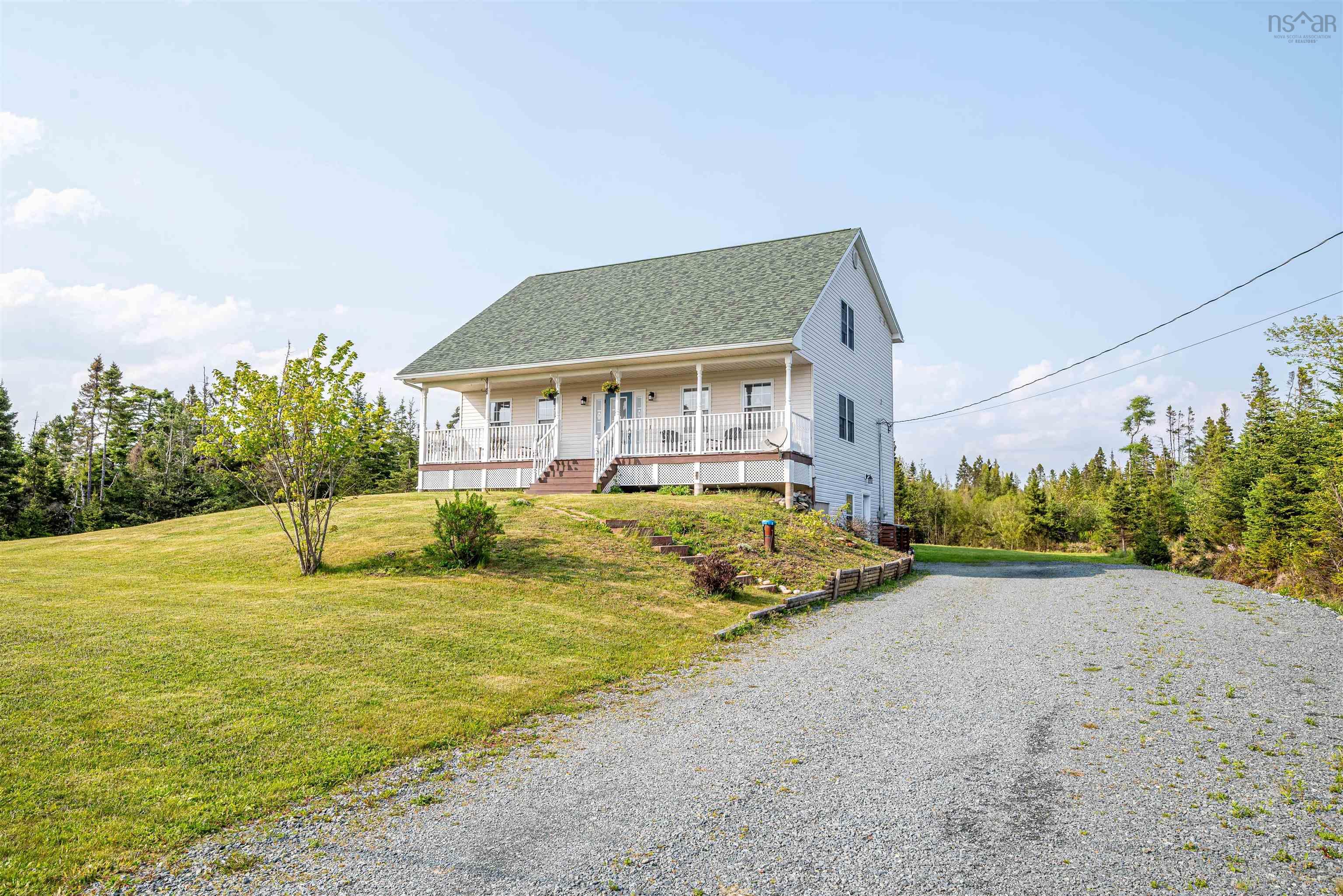 $765,000.00: 297 Leslie Road, East Lawrencetown