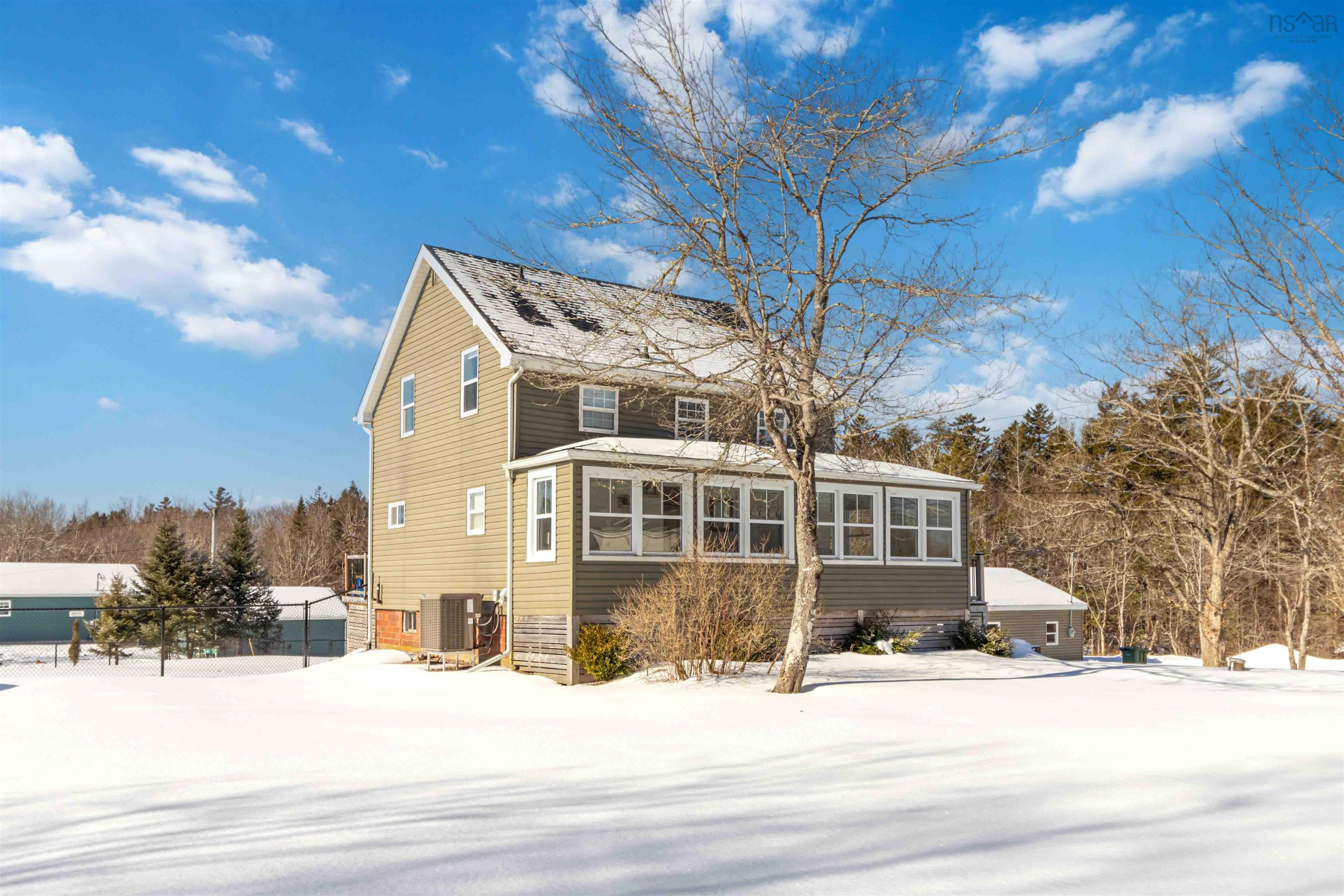 $489,900.00: 2696 Sackville Drive, Upper Sackville