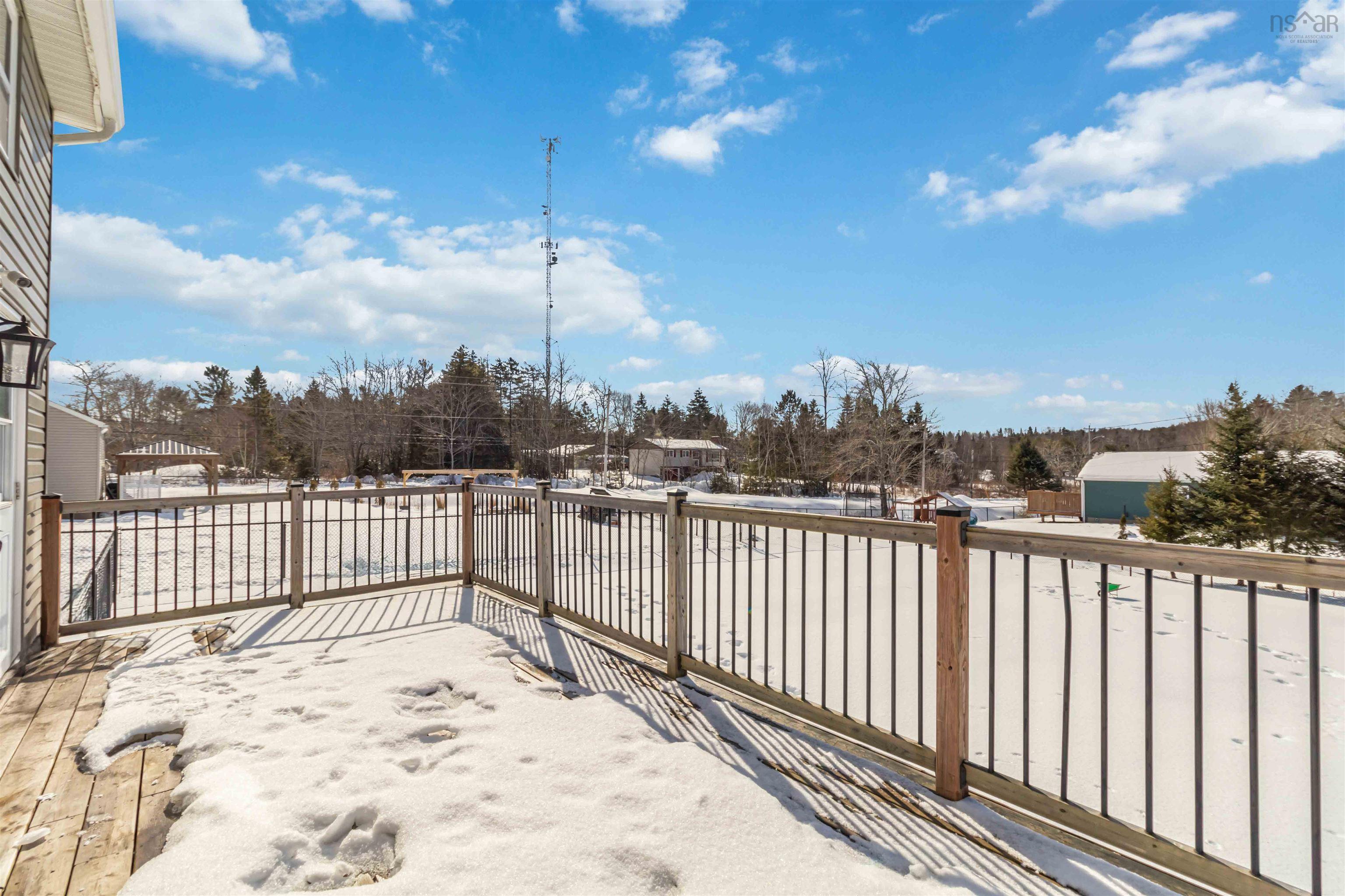 $489,900.00: 2696 Sackville Drive, Upper Sackville