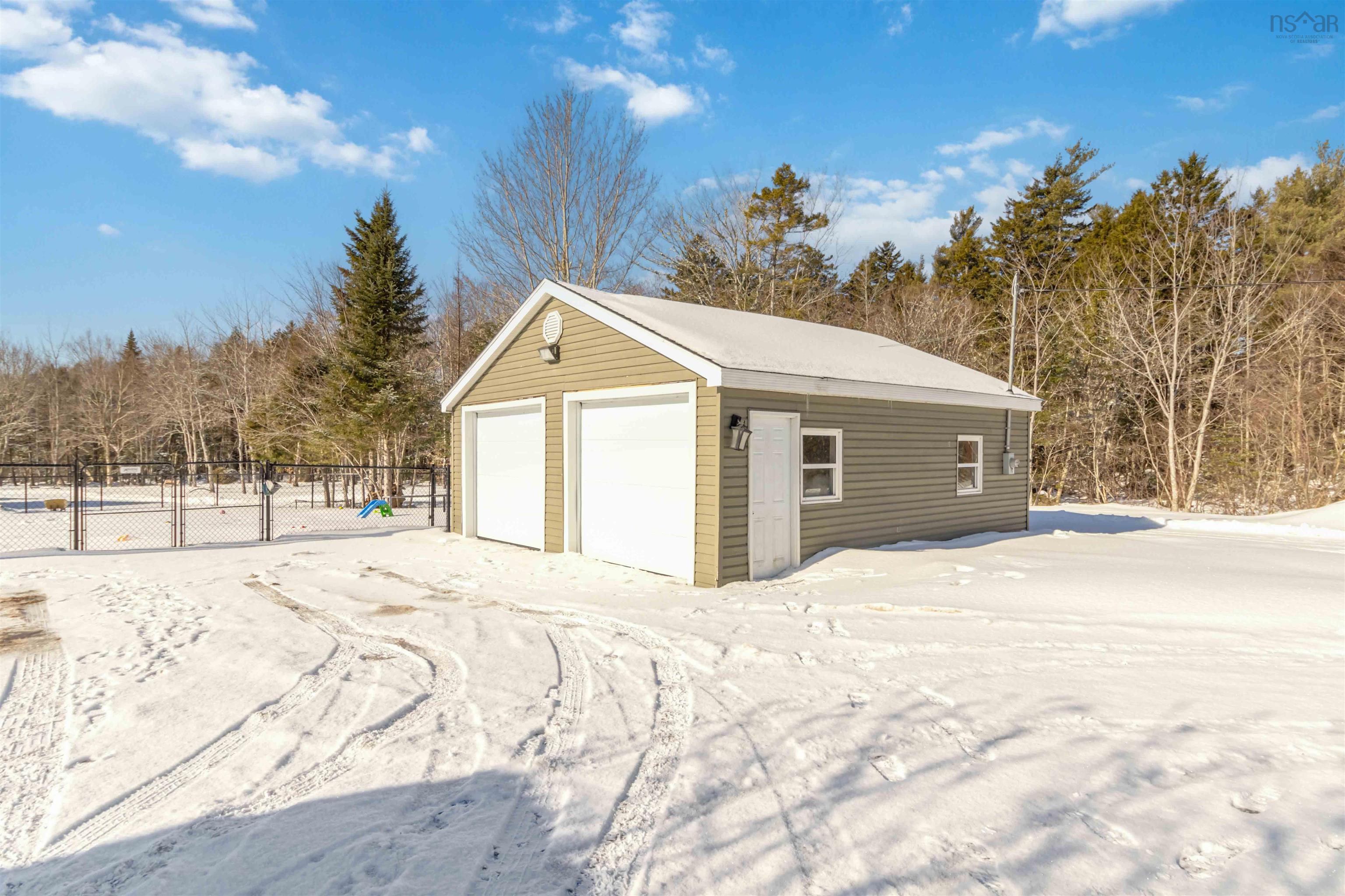 $489,900.00: 2696 Sackville Drive, Upper Sackville