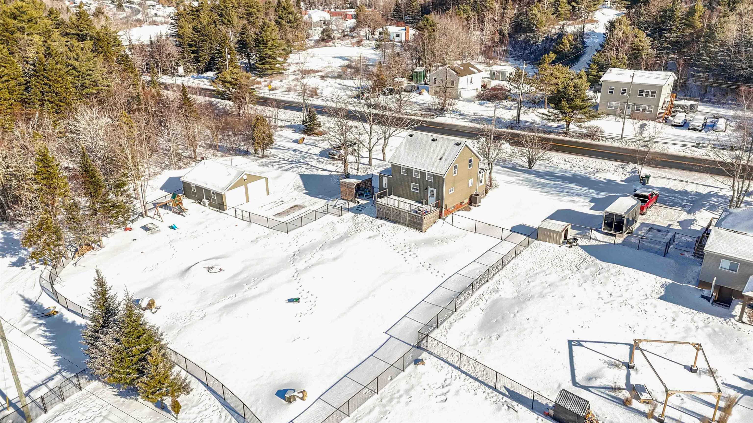 $489,900.00: 2696 Sackville Drive, Upper Sackville