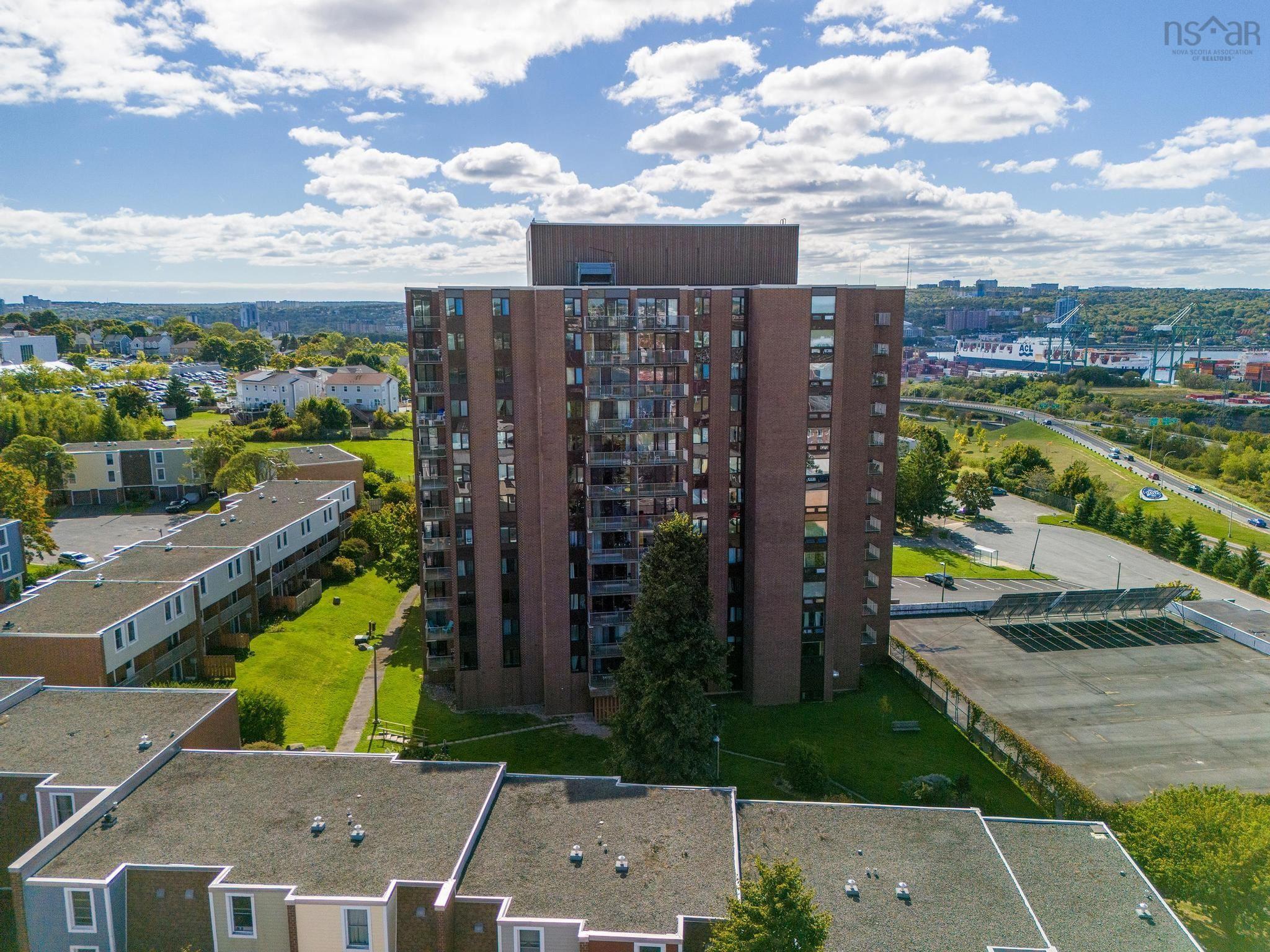 $299,900.00: 1209 5572 North Ridge Road, Halifax