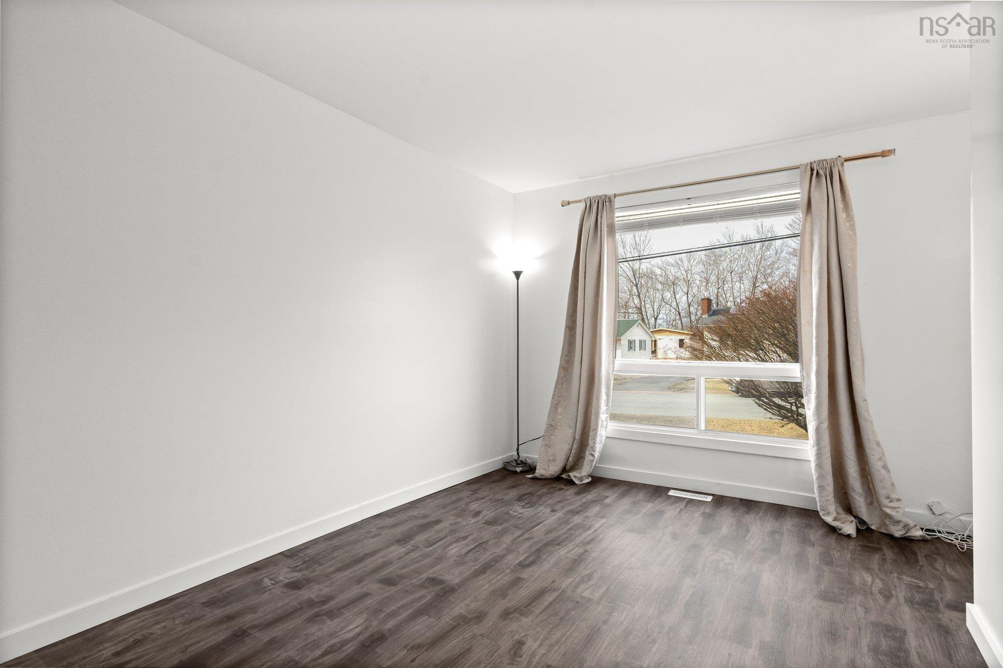 $414,900.00: 91 Rankin Drive, Lower Sackville