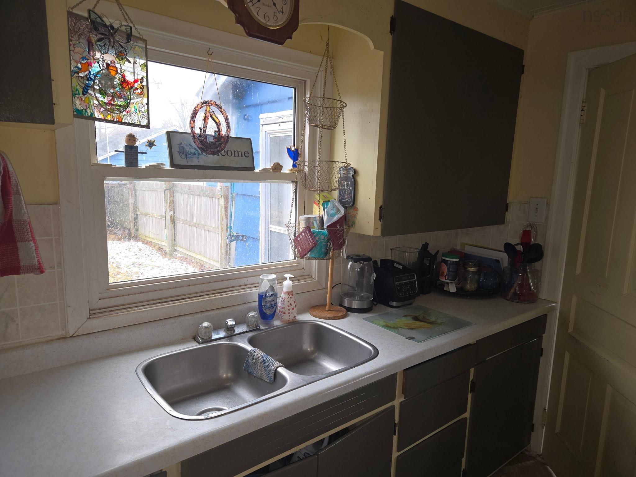 $249,900.00: 80 Upper Debert River Road, Debert